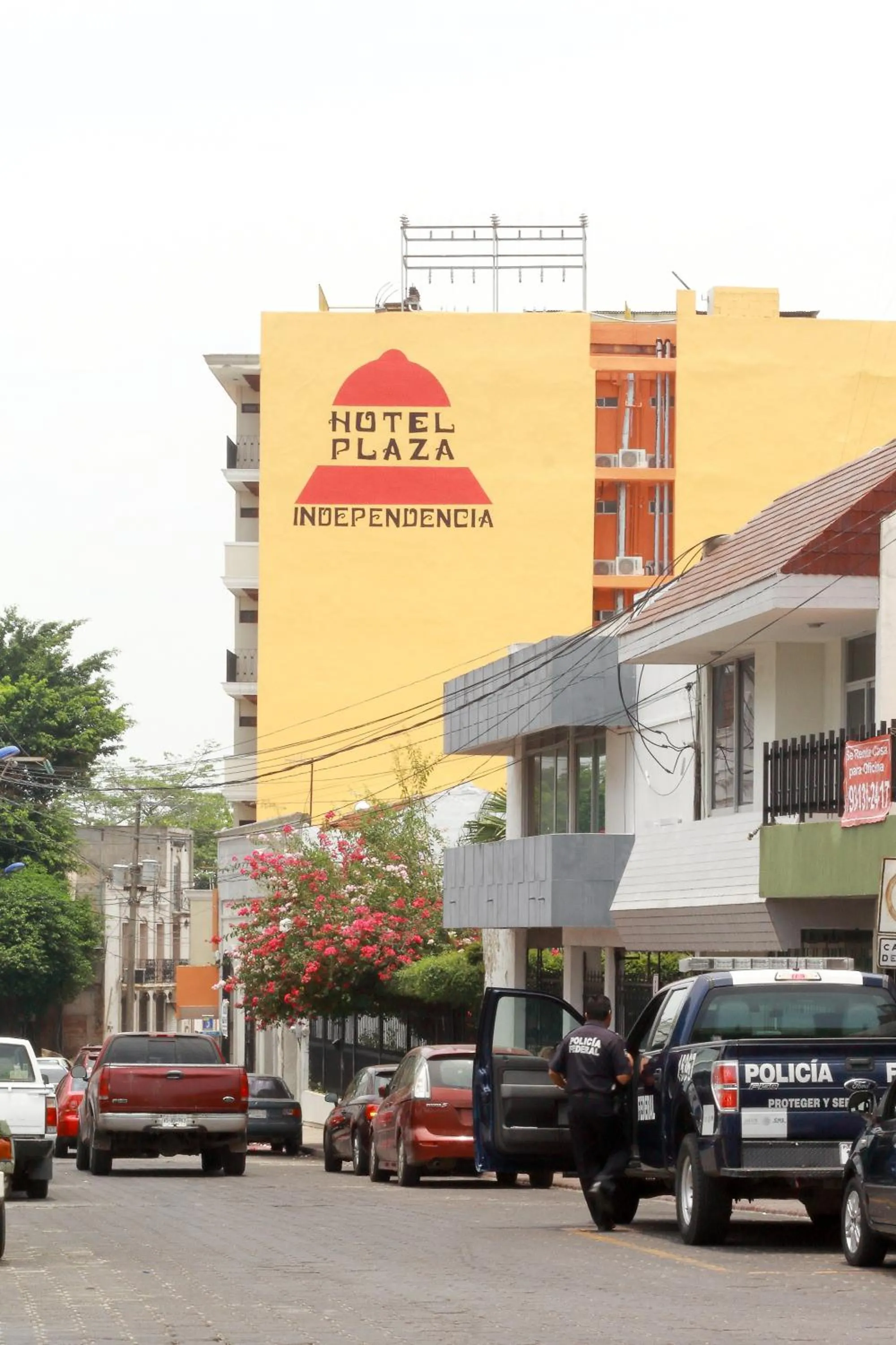 Property building in Hotel Plaza Independencia