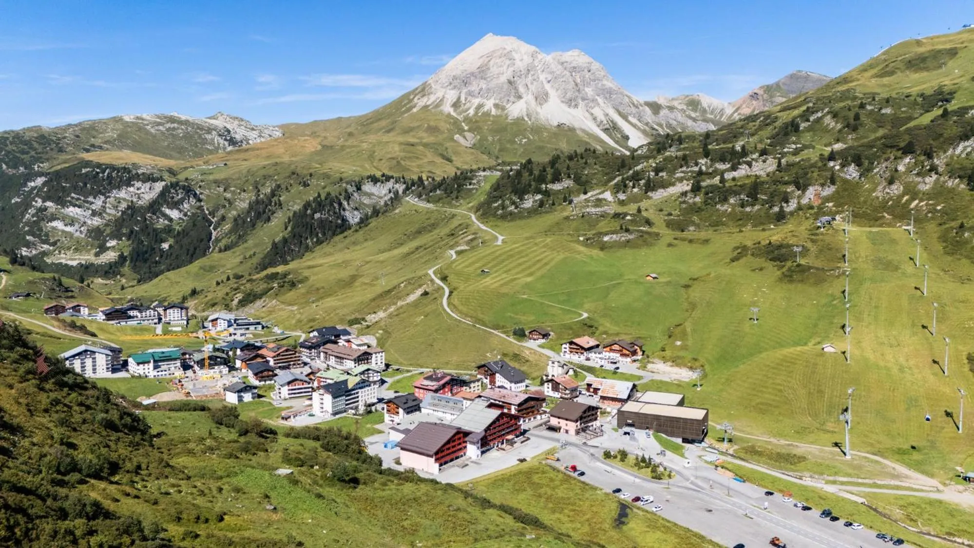 Property building in Hotel Enzian