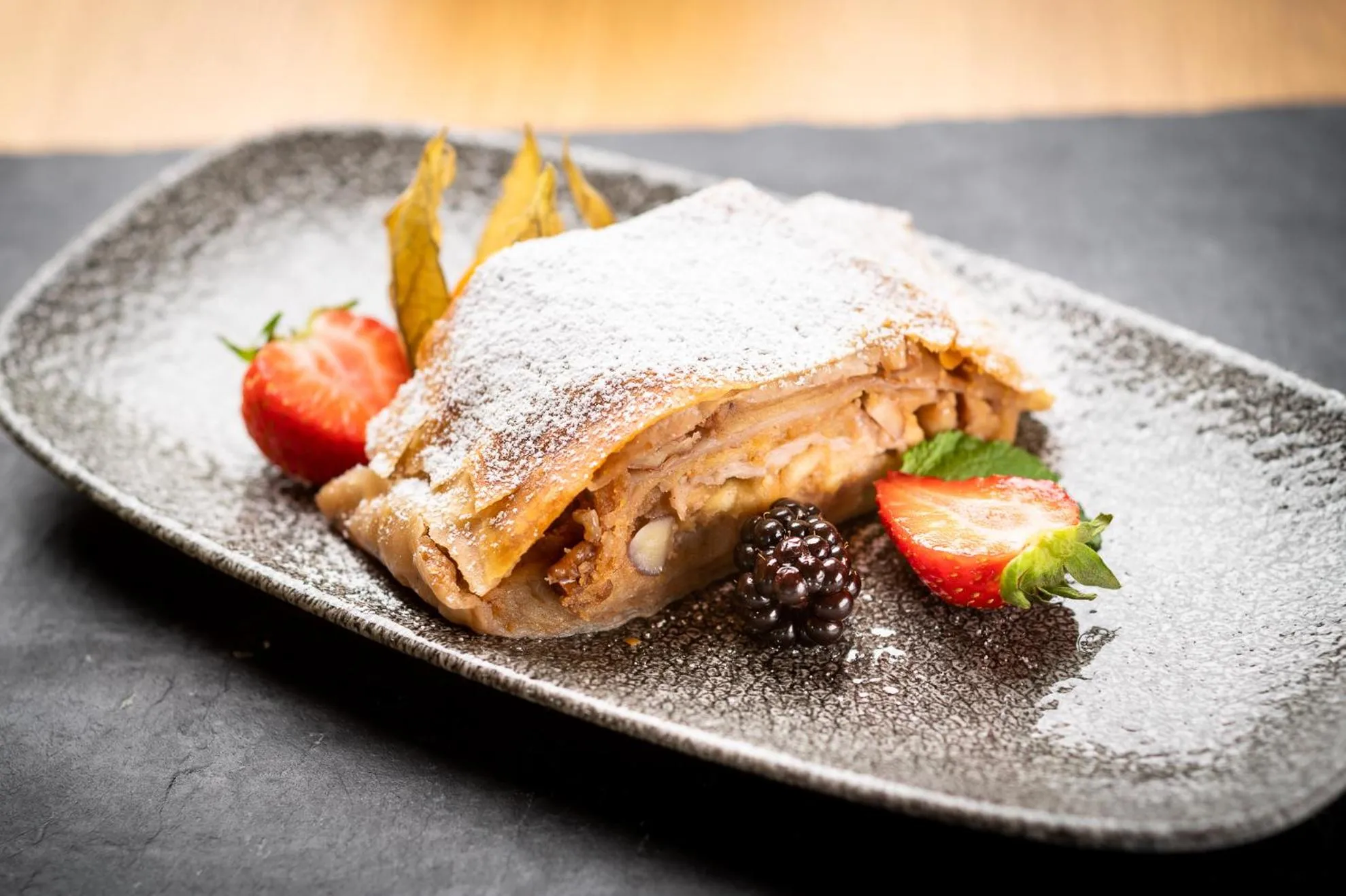 Restaurant/places to eat in Hotel Enzian