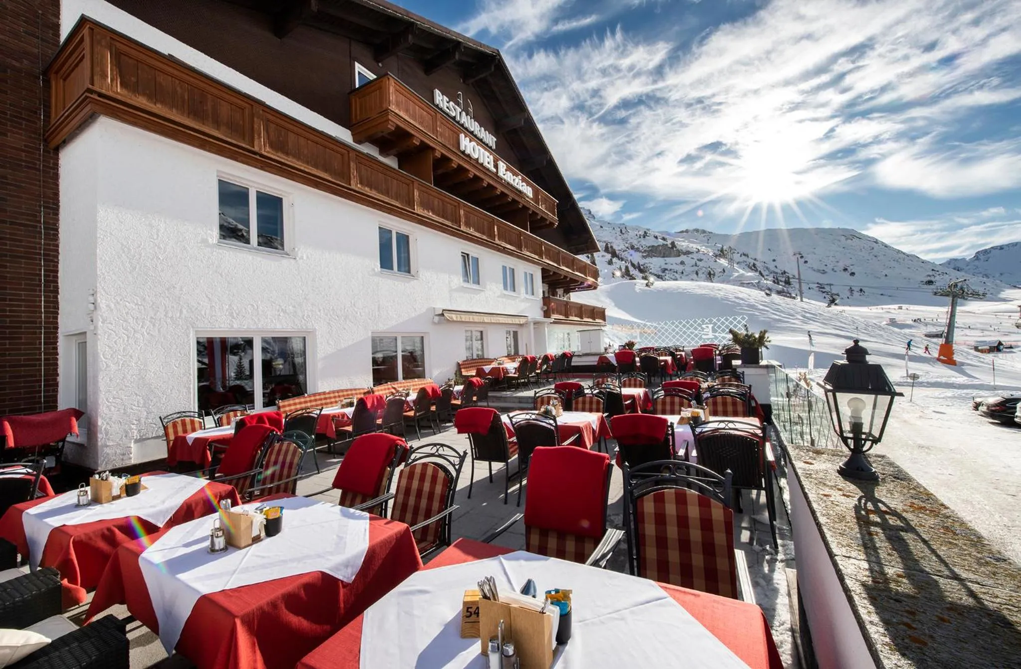 Restaurant/places to eat in Hotel Enzian