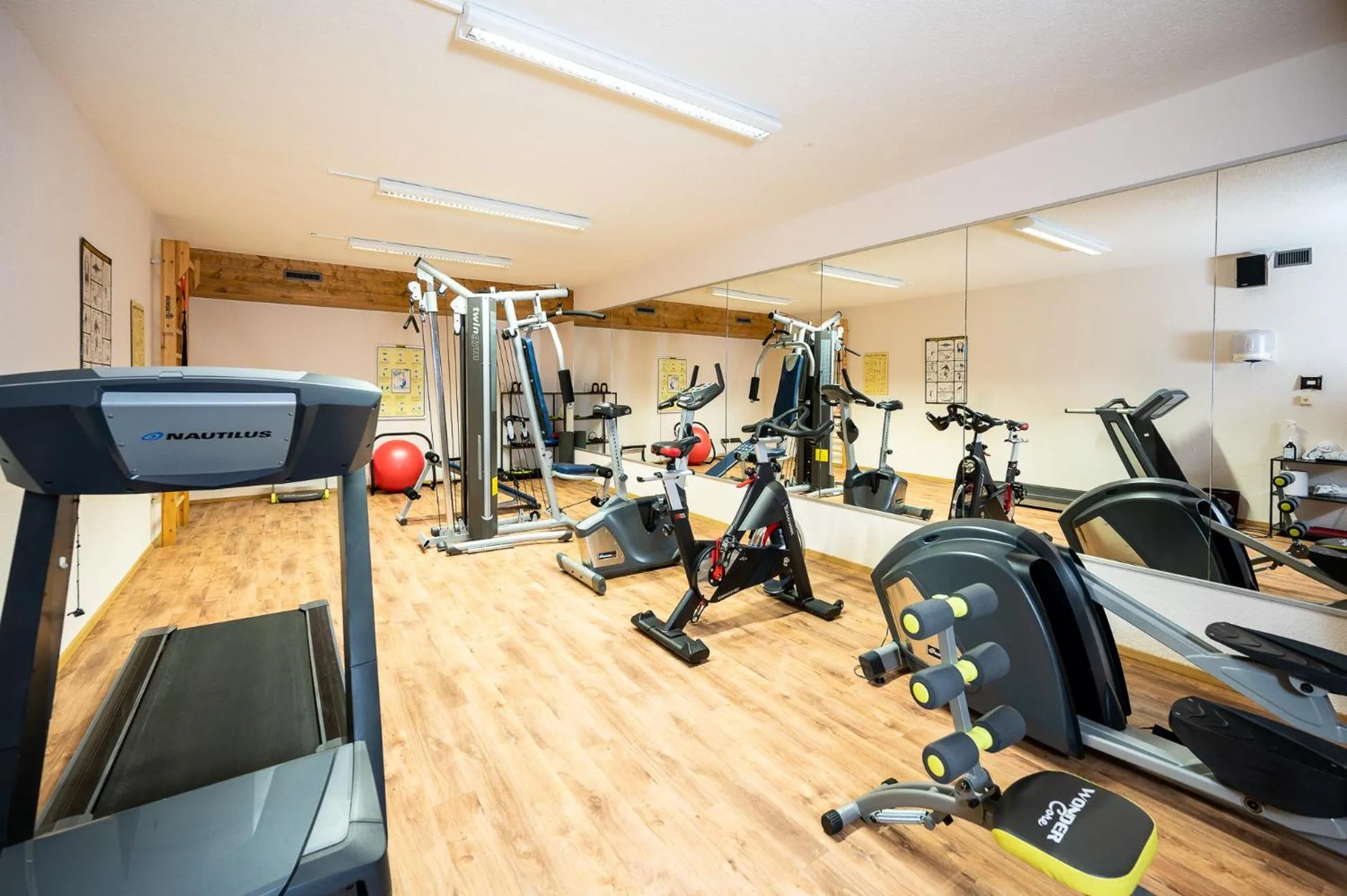 Fitness centre/facilities in Hotel Enzian