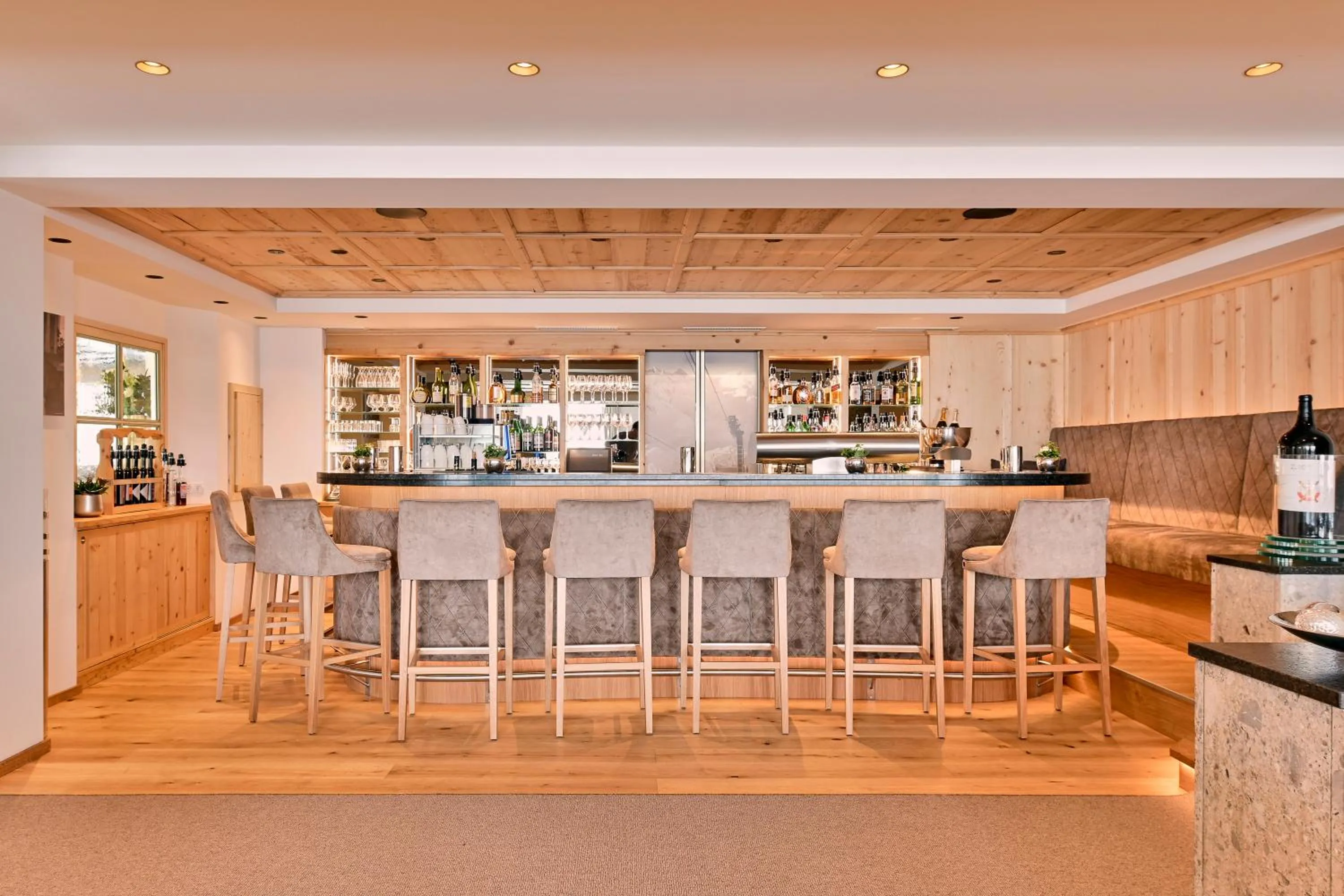 Lounge or bar in Hotel Enzian