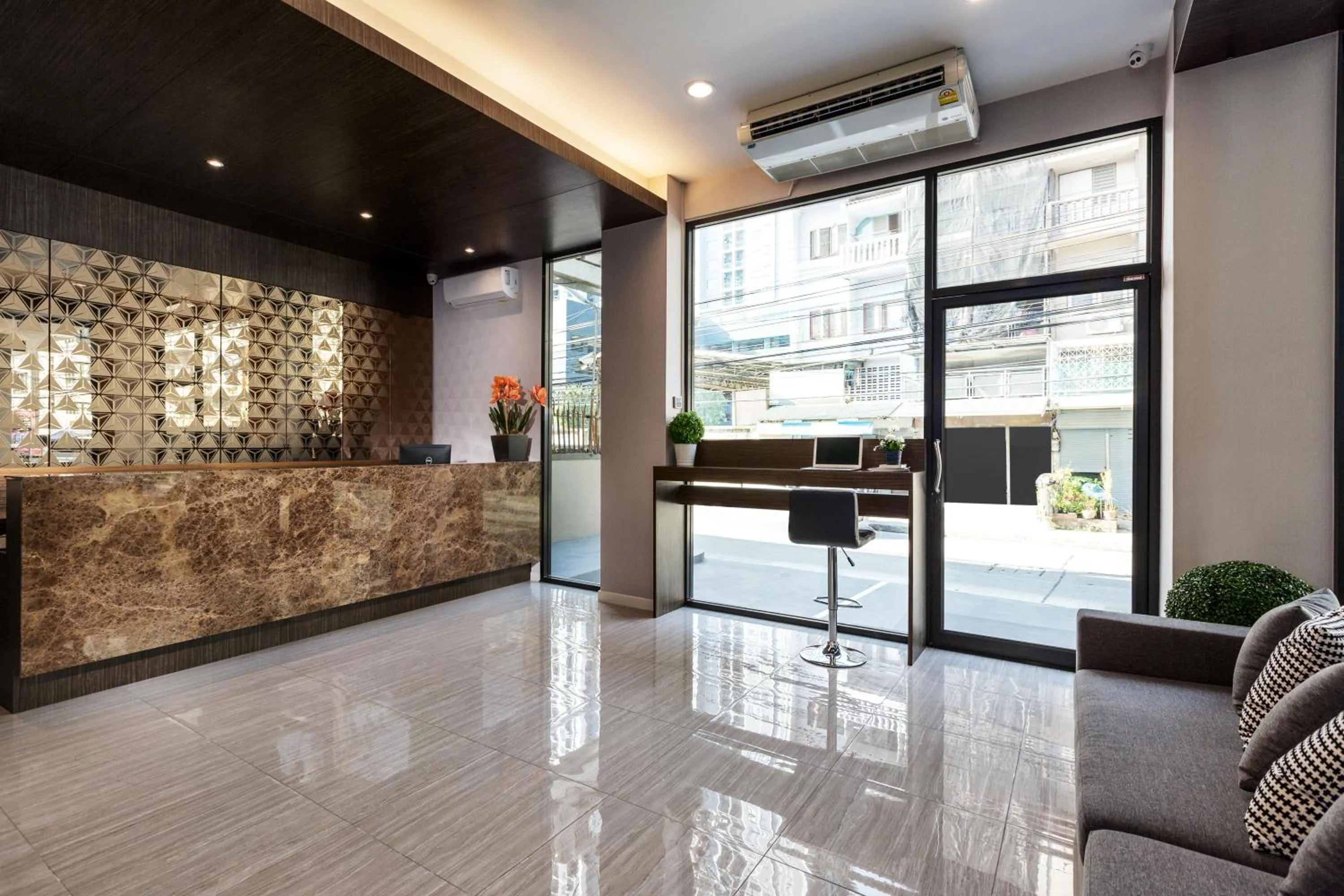 Lobby or reception in @S115 Residence