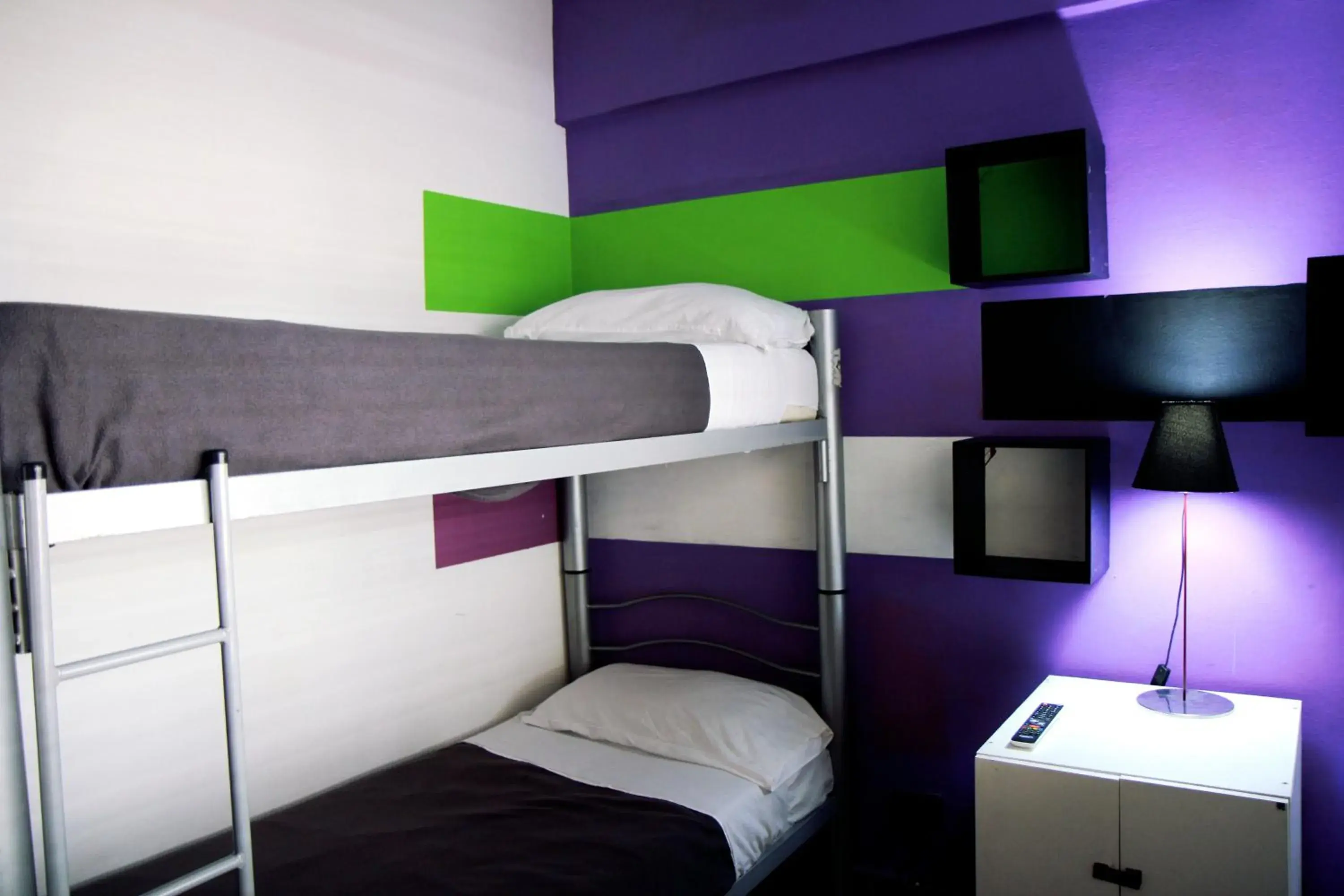 Photo of the whole room, Bunk Bed in Link Cordoba Hostel