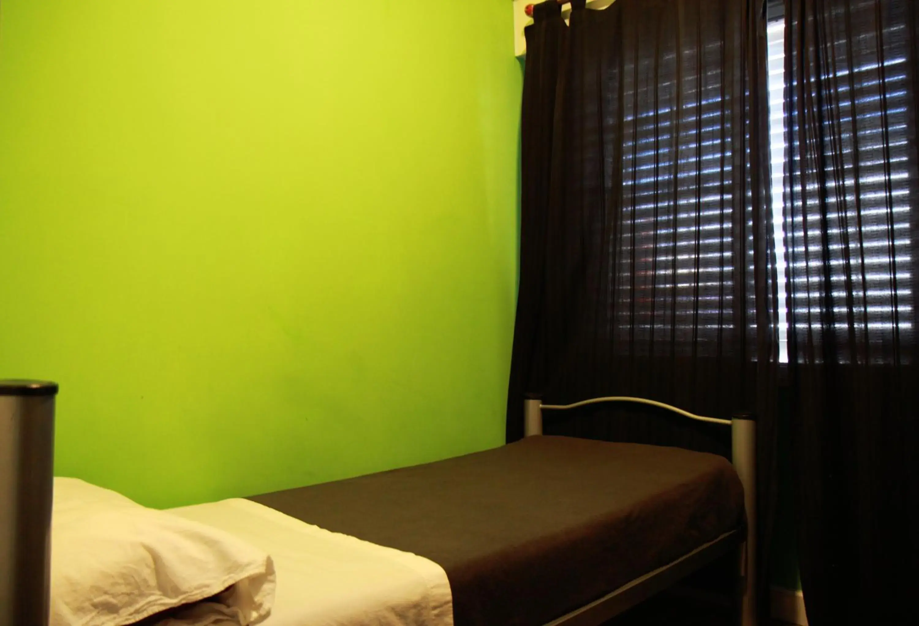 Photo of the whole room, Bed in Link Cordoba Hostel