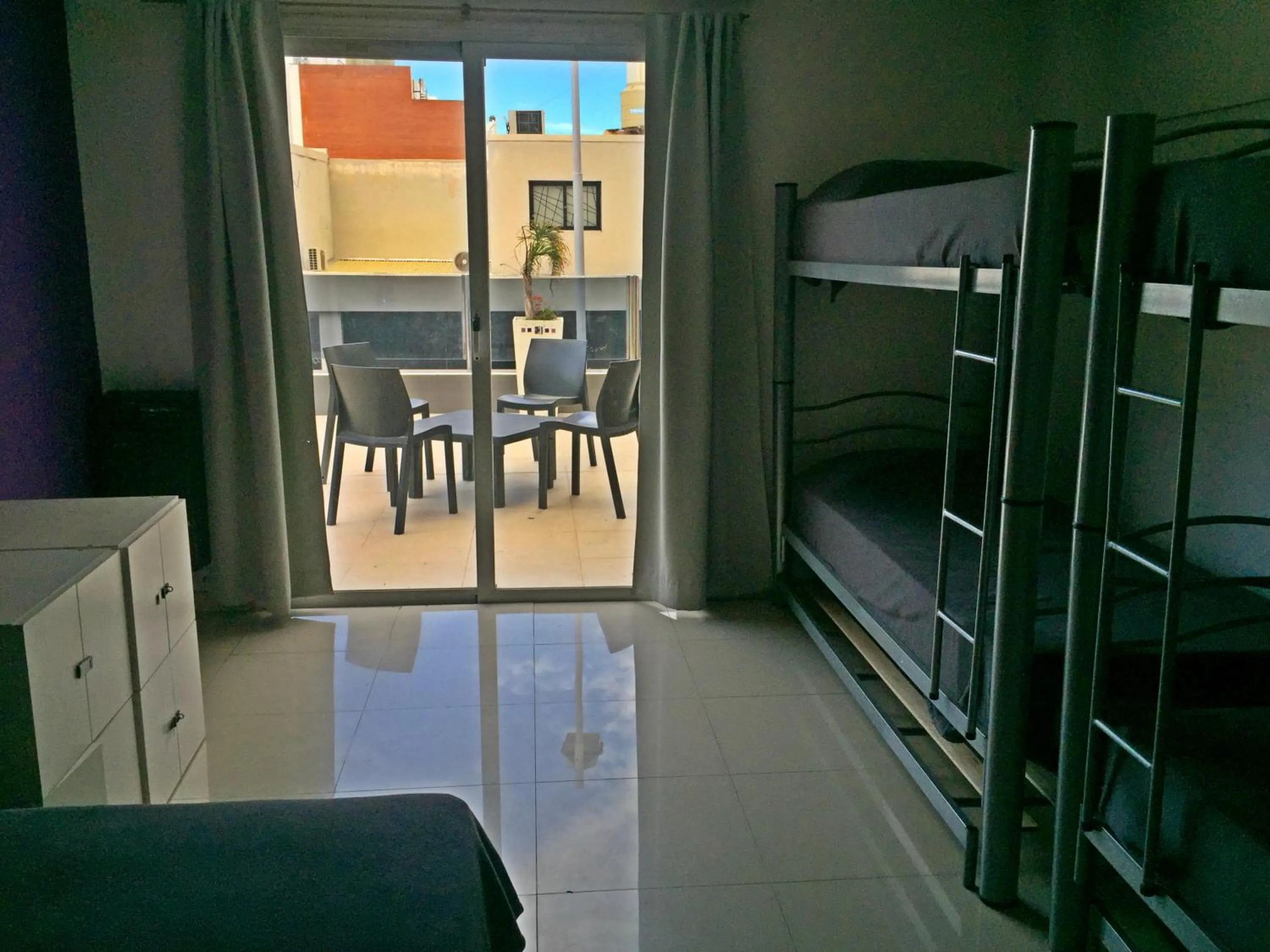 Balcony/Terrace, Bed in Link Cordoba Hostel