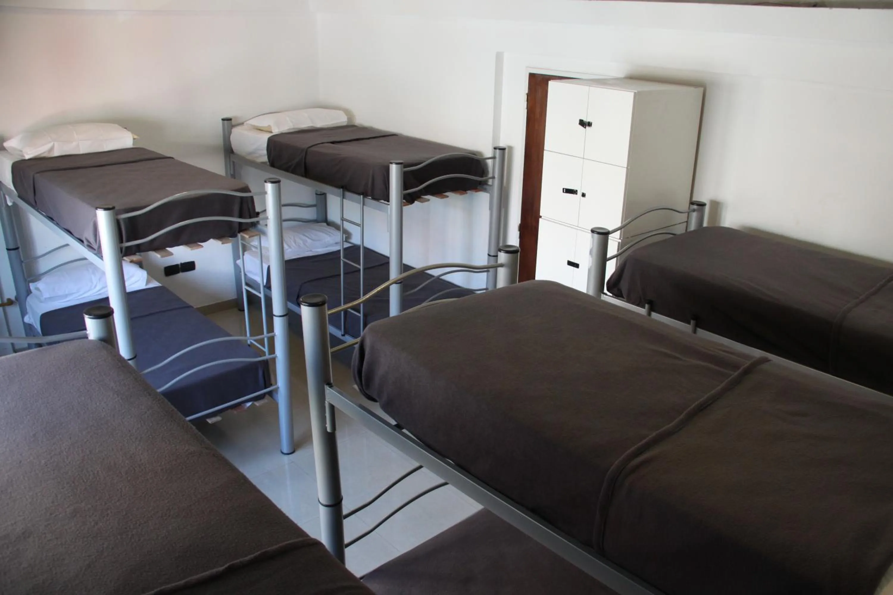 bunk bed, Bed in Link Cordoba Hostel