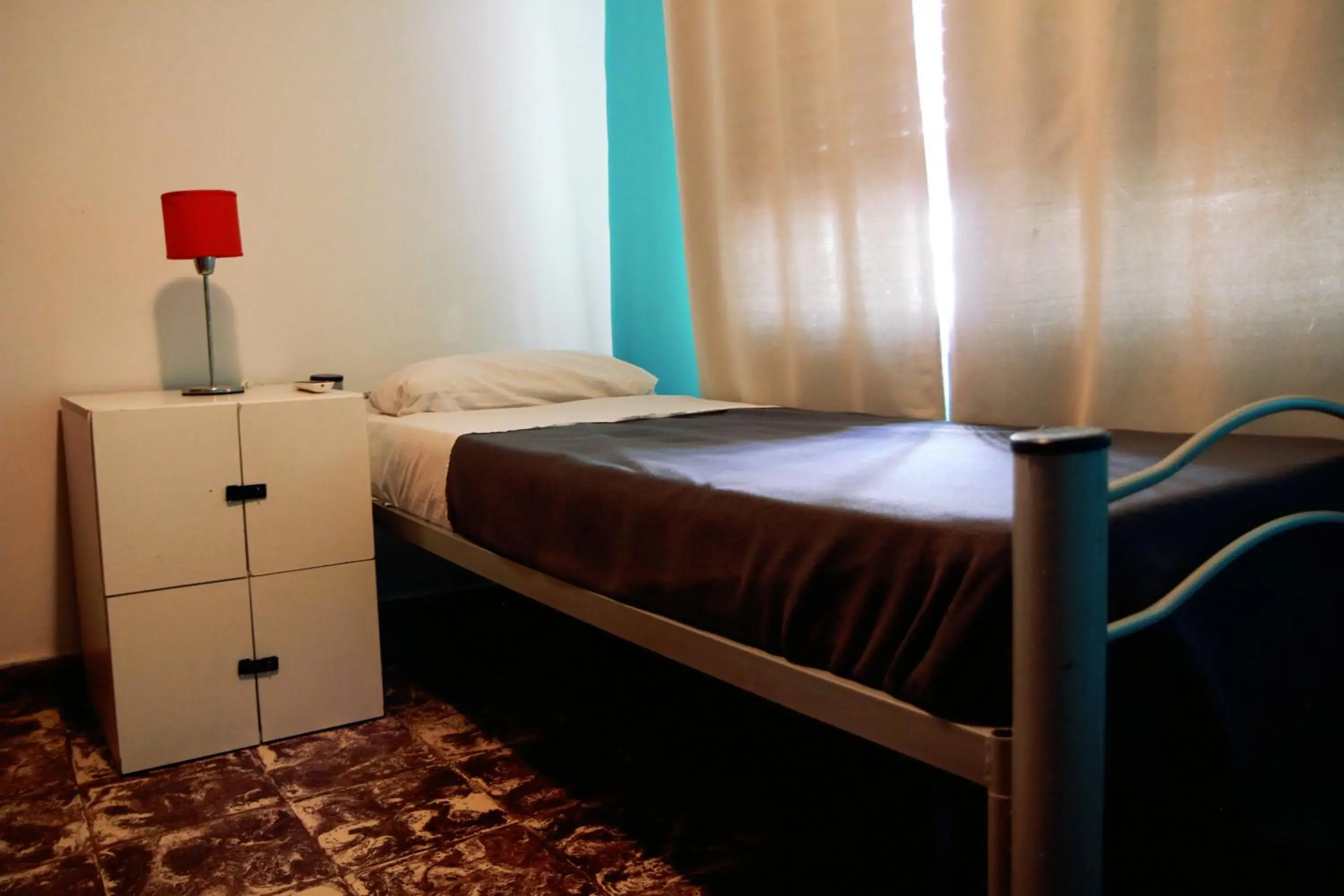 Photo of the whole room, Bed in Link Cordoba Hostel
