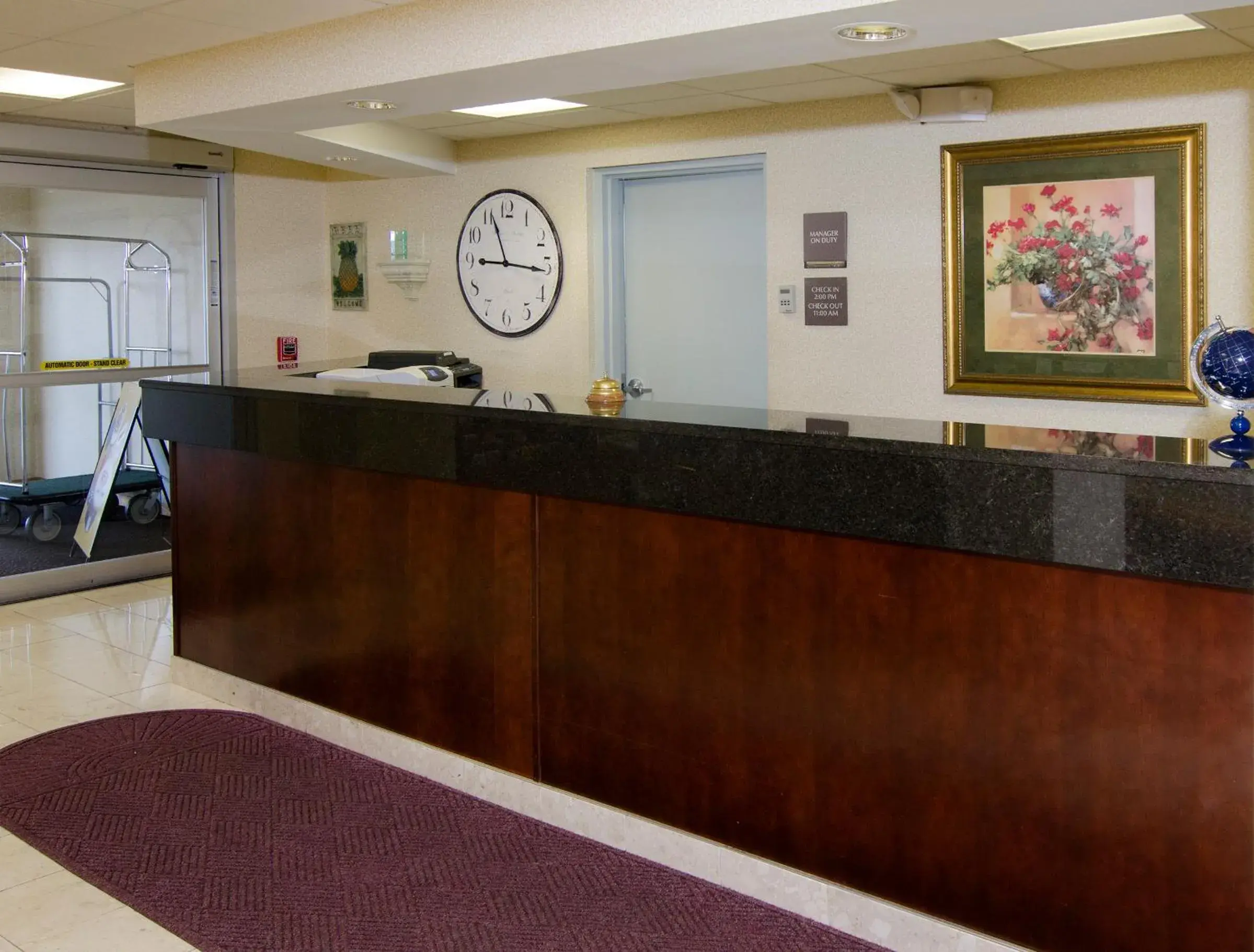 Lobby or reception in Ramada by Wyndham Angola/Fremont Area Lobby or reception in Ramada by Wyndham Angola/Fremont Area