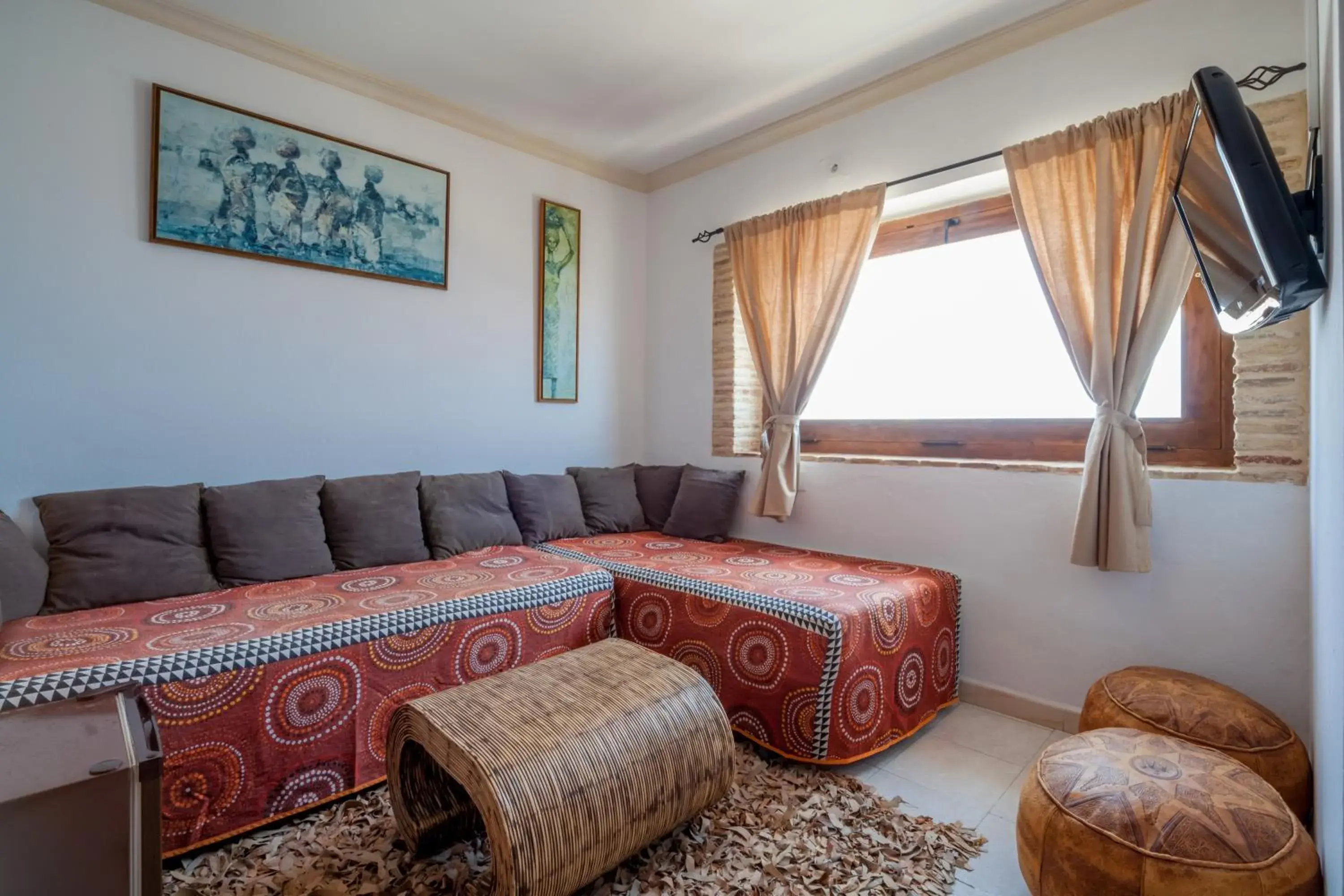 Family Room (2 Adults + 2 Children) in El Asturiano Family Room (2 Adults + 2 Children) in El Asturiano