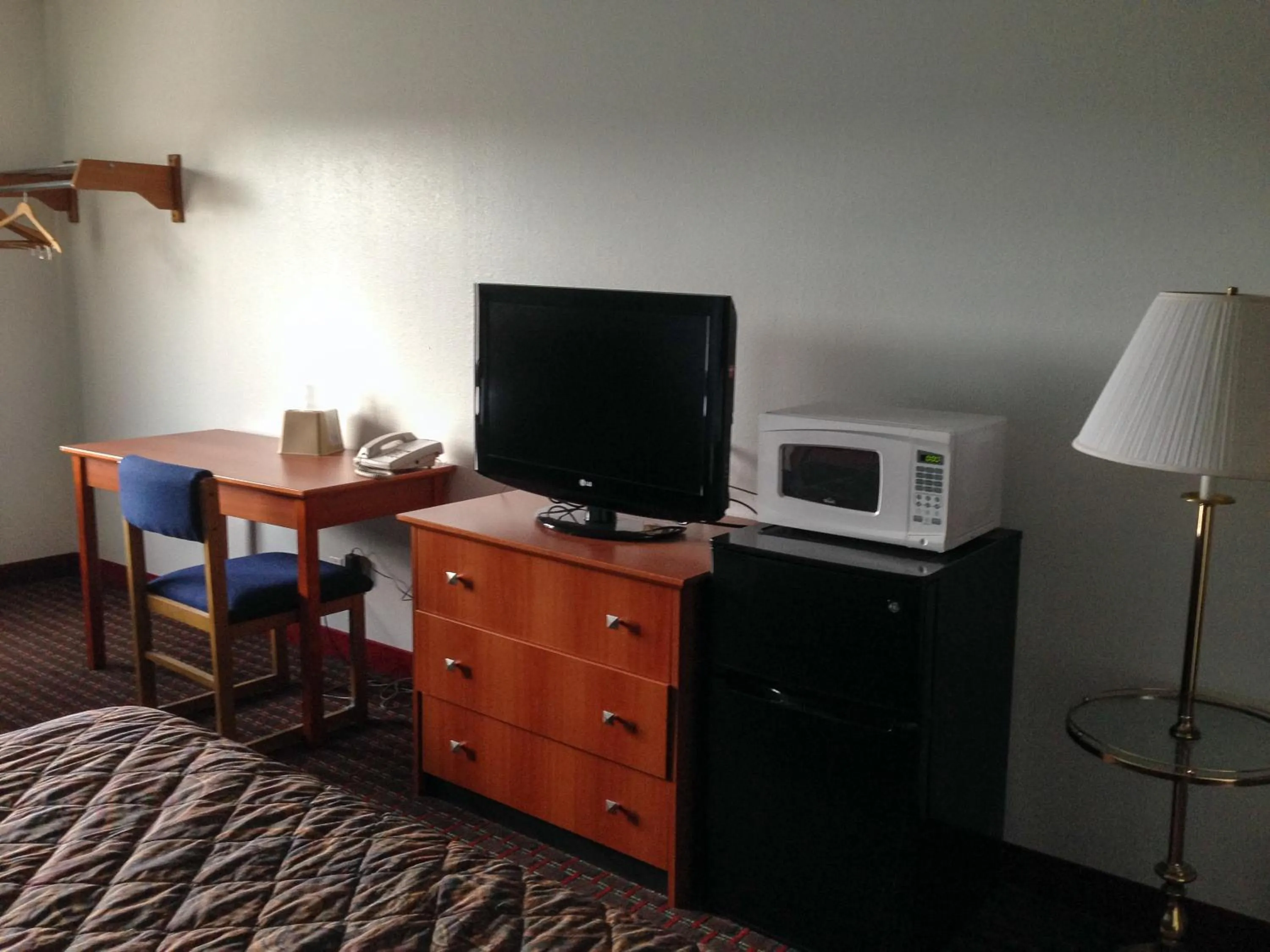 Lobby or reception in Motel 6-Sedalia, MO