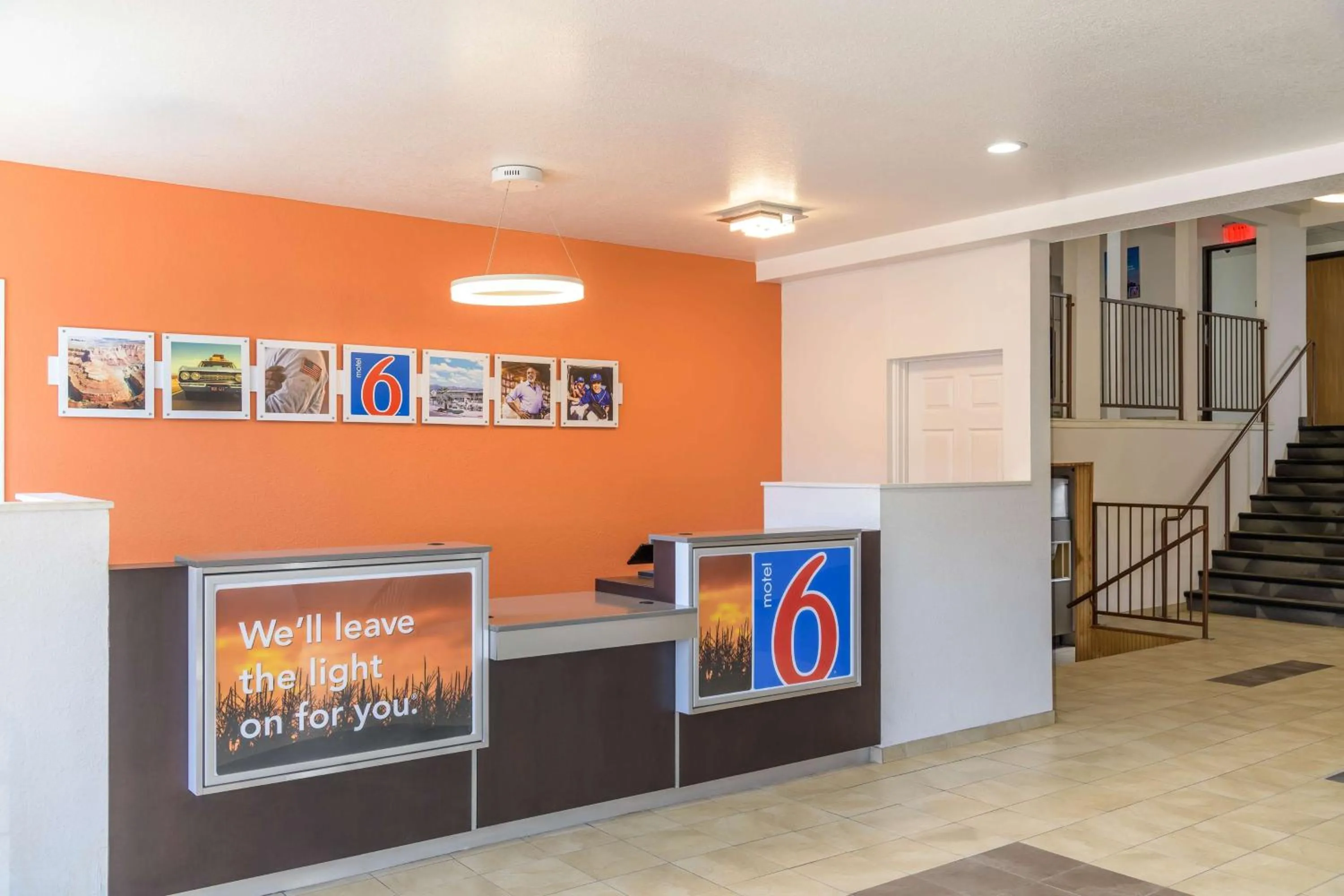 Lobby or reception in Motel 6-Sedalia, MO