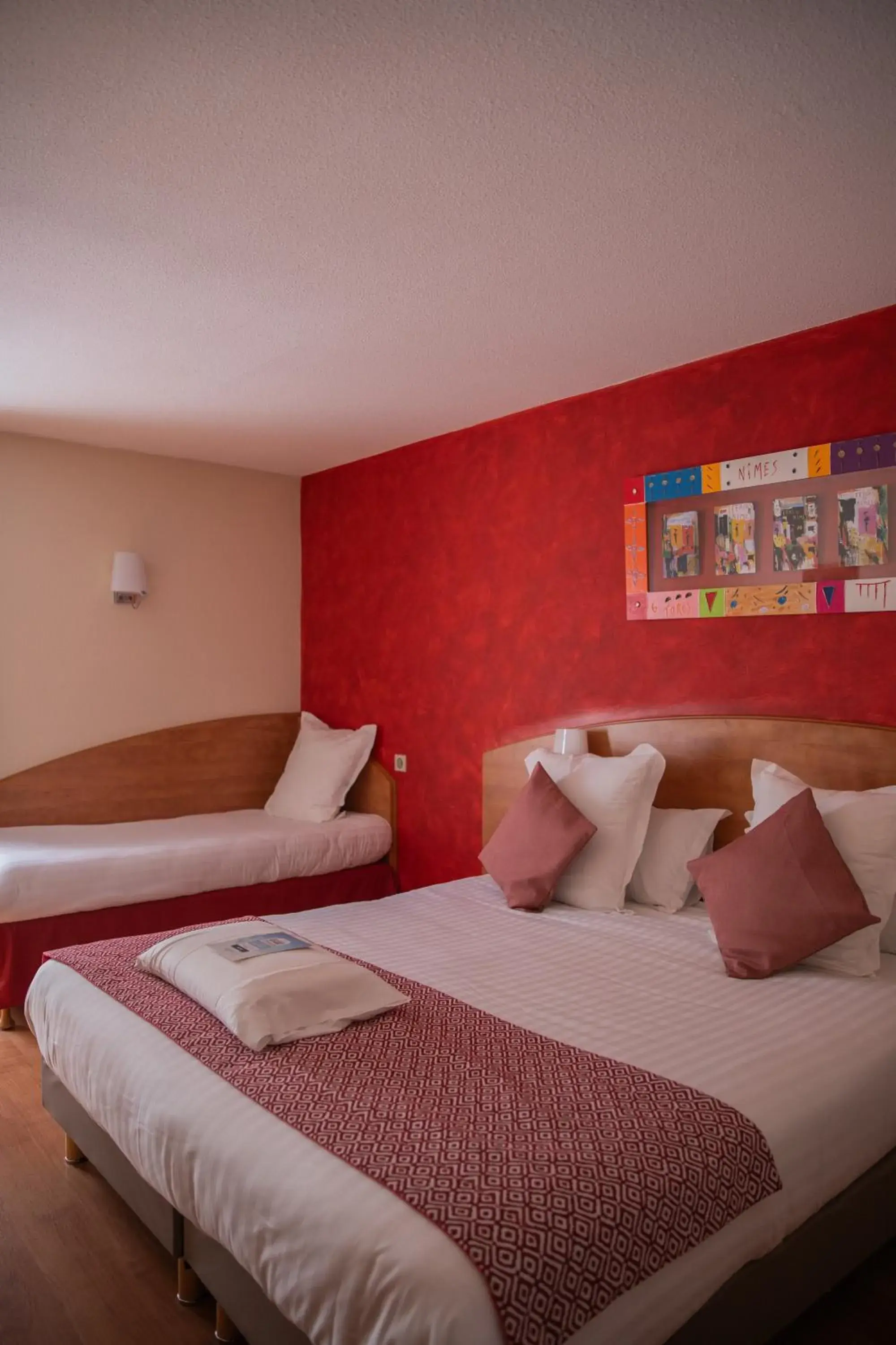Bed in Kyriad Nîmes Ouest A9 Bed in Kyriad Nîmes Ouest A9