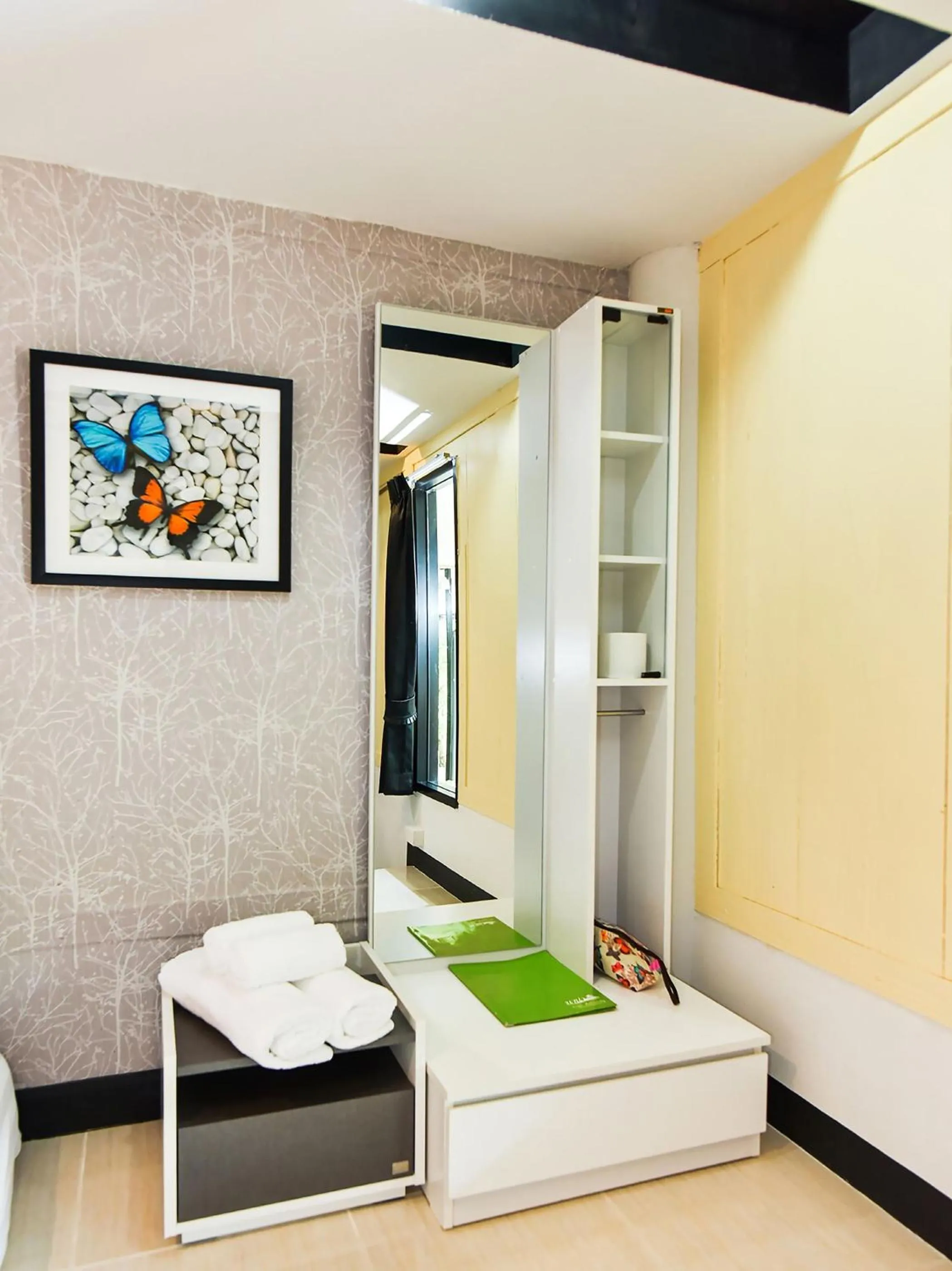 Bathroom, Bed in Nana River Kaeng Krachan