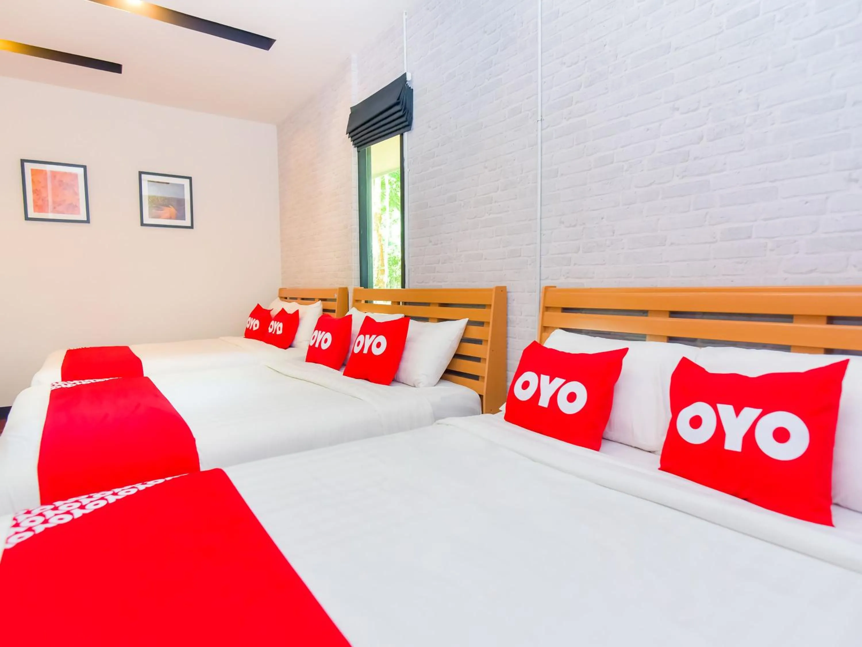 Bedroom, Bed in Nana River Kaeng Krachan