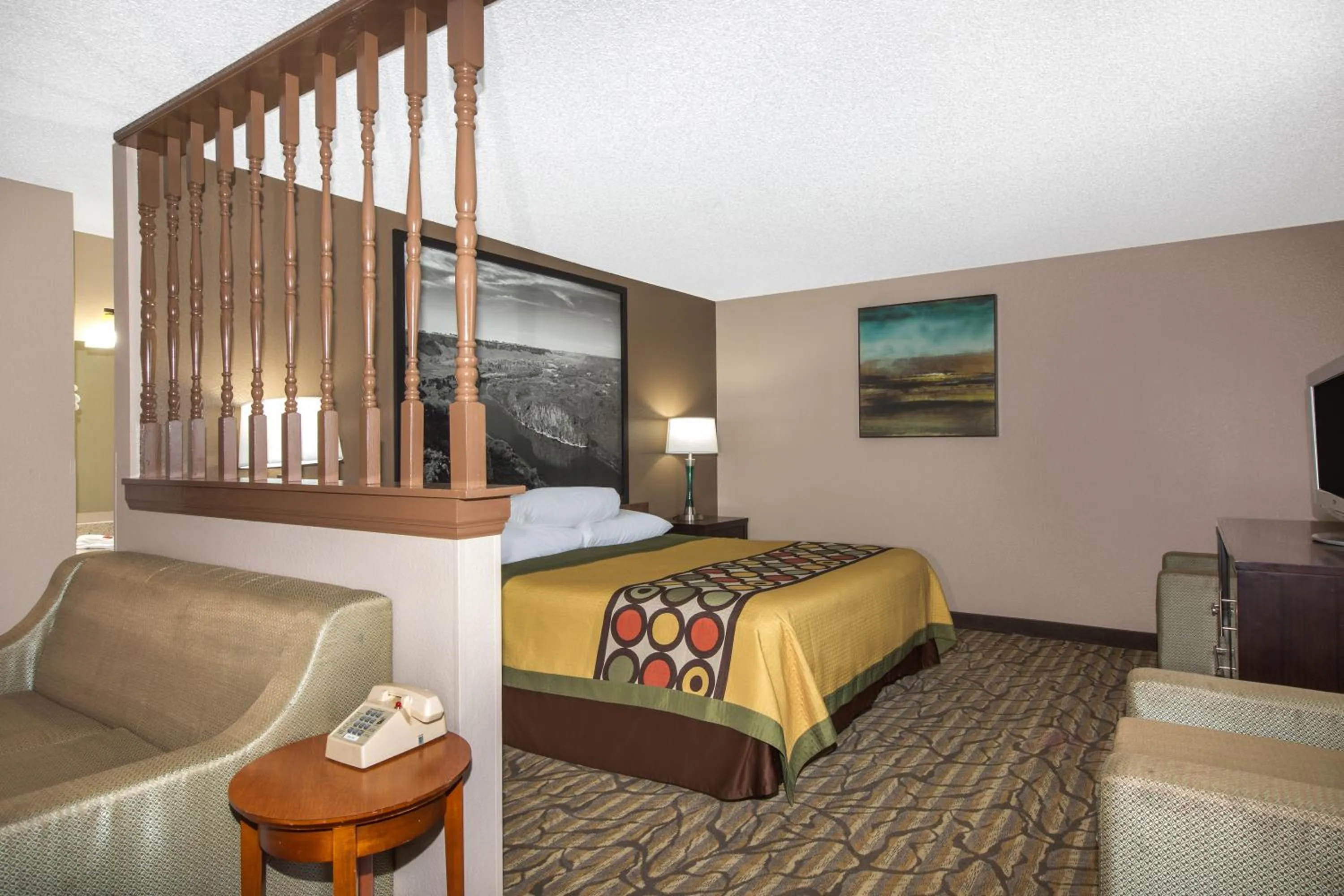 Bed in Super 8 by Wyndham Nampa