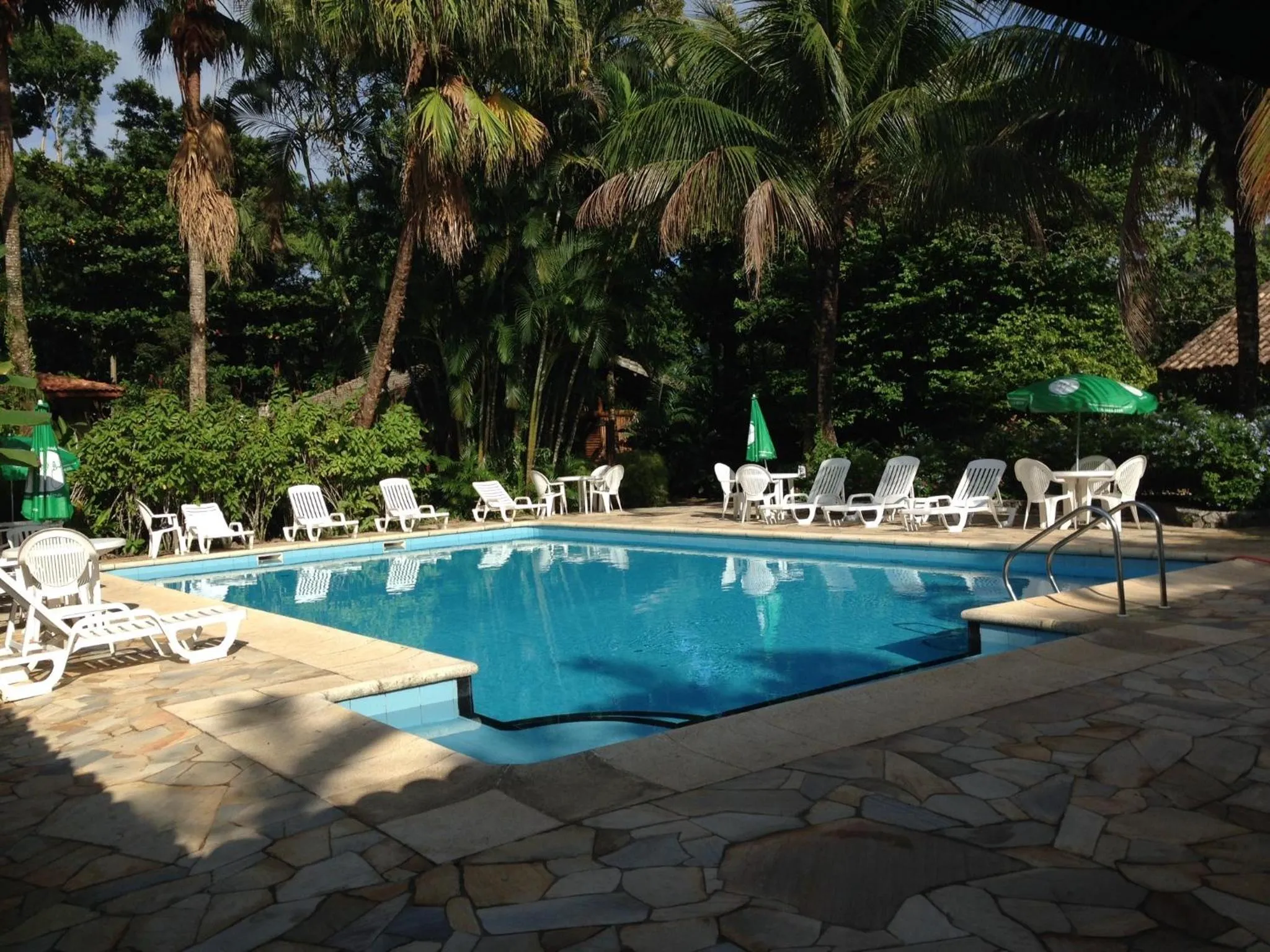 Day in Pousada Canto Verde