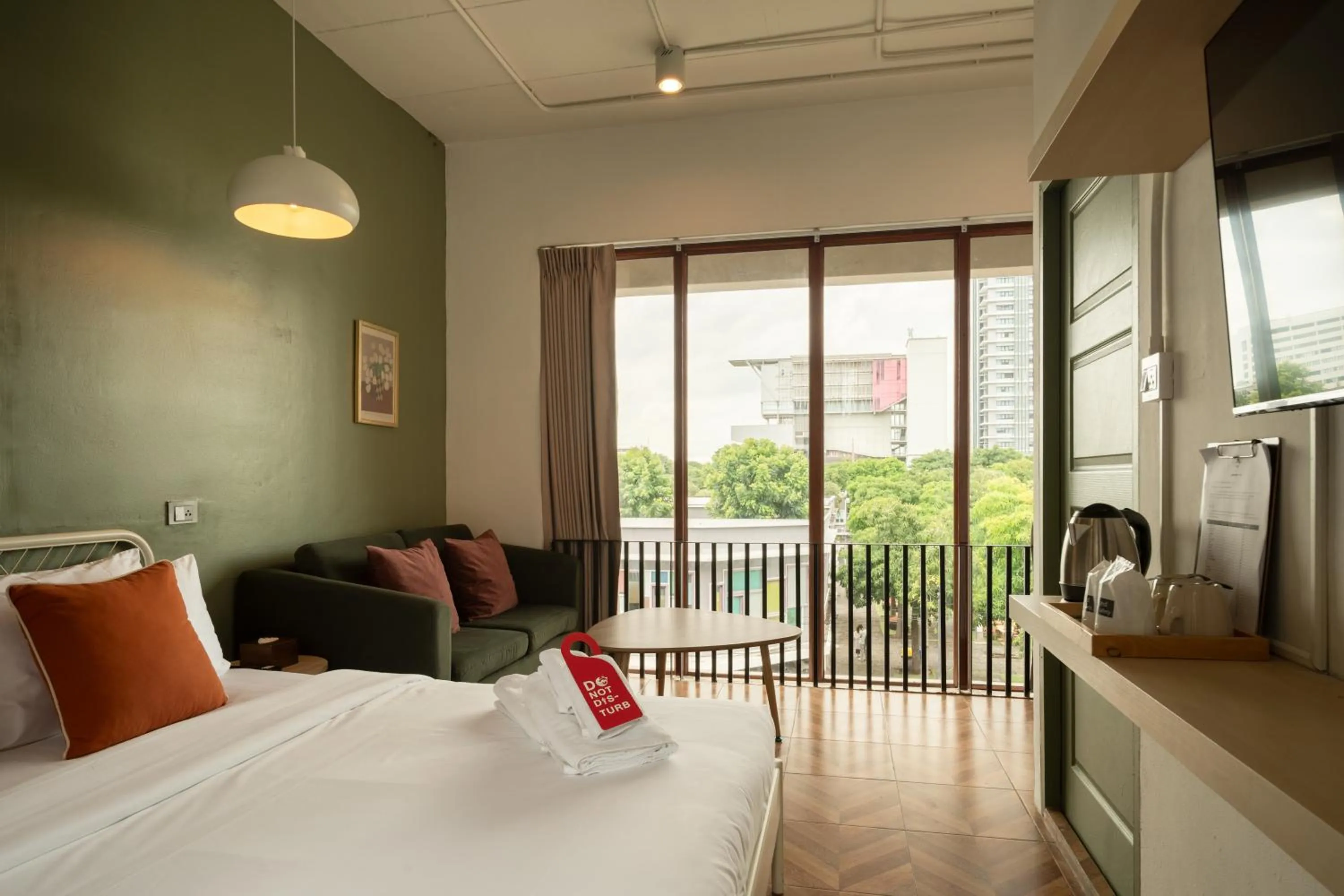 Bed in House Of PaPa Bangkok Siam