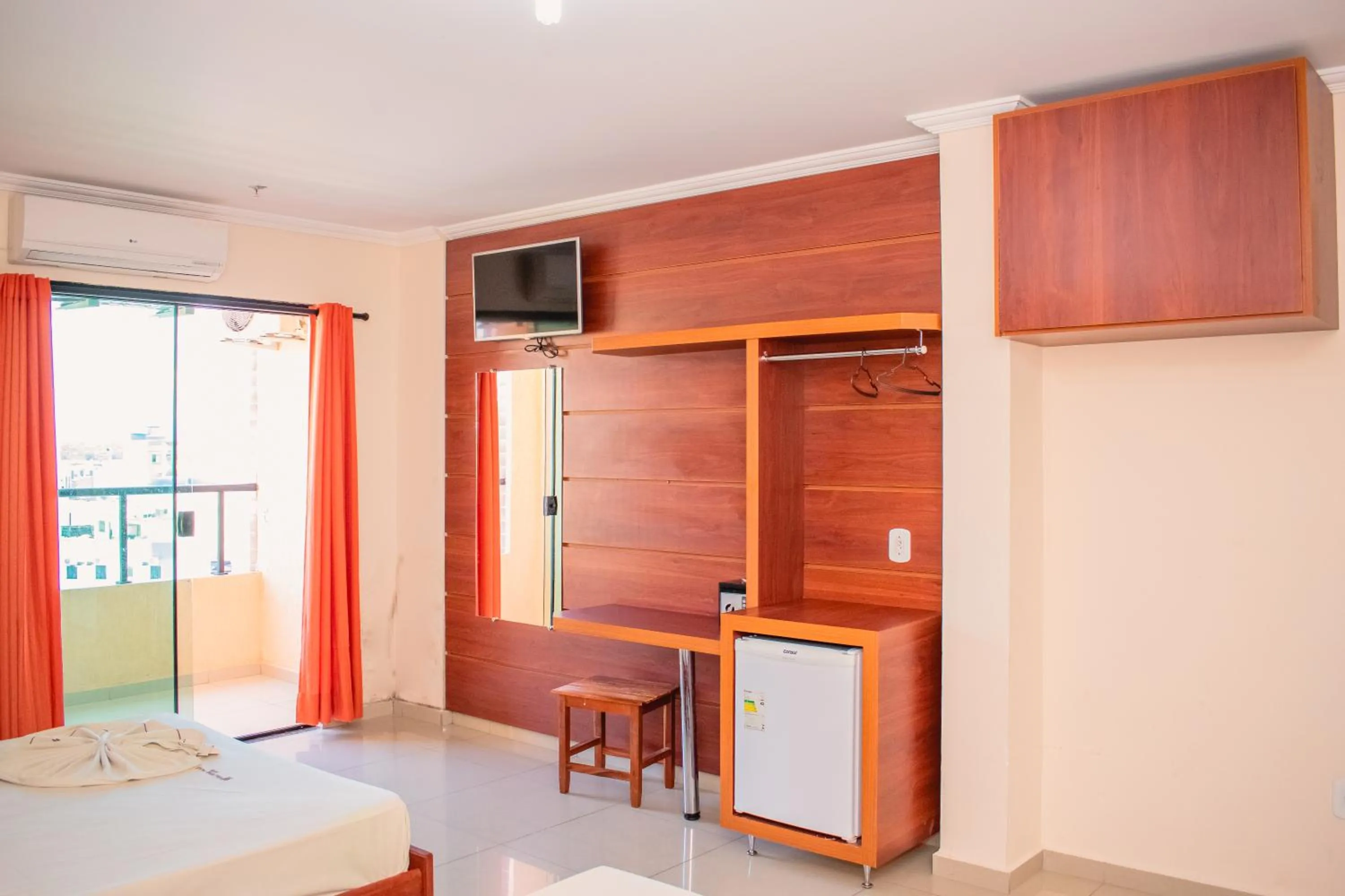 Bed in Hollywood Palace Hotel