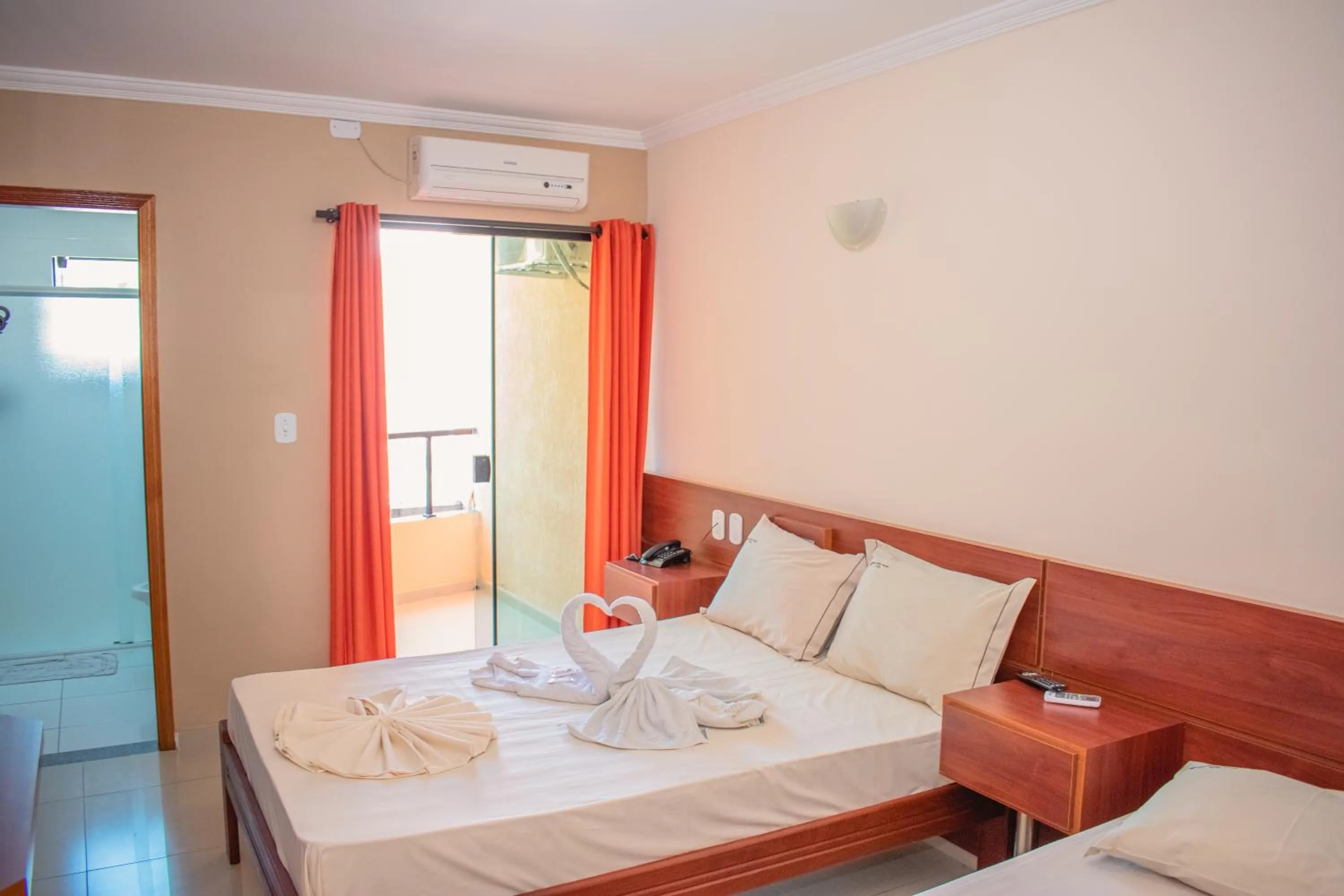 Bed in Hollywood Palace Hotel