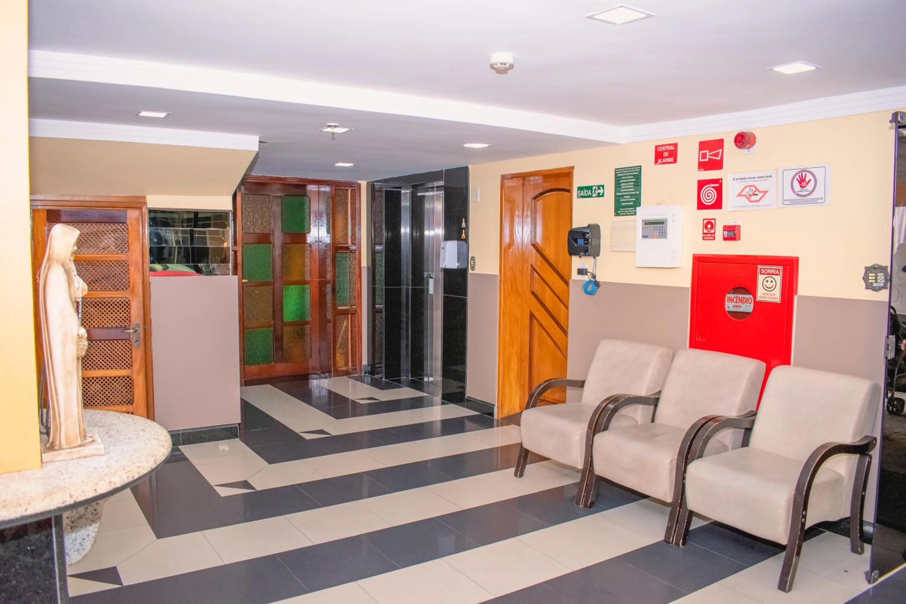 Hollywood Palace Hotel