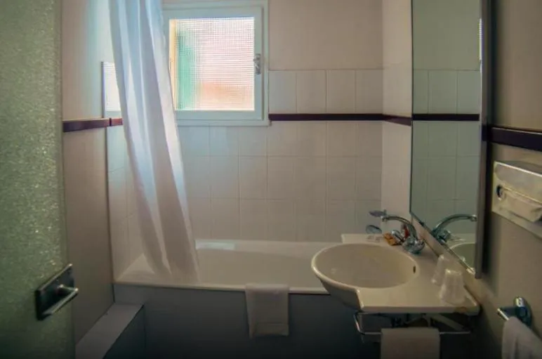 Bathroom in Hôtel Arbois Bettex