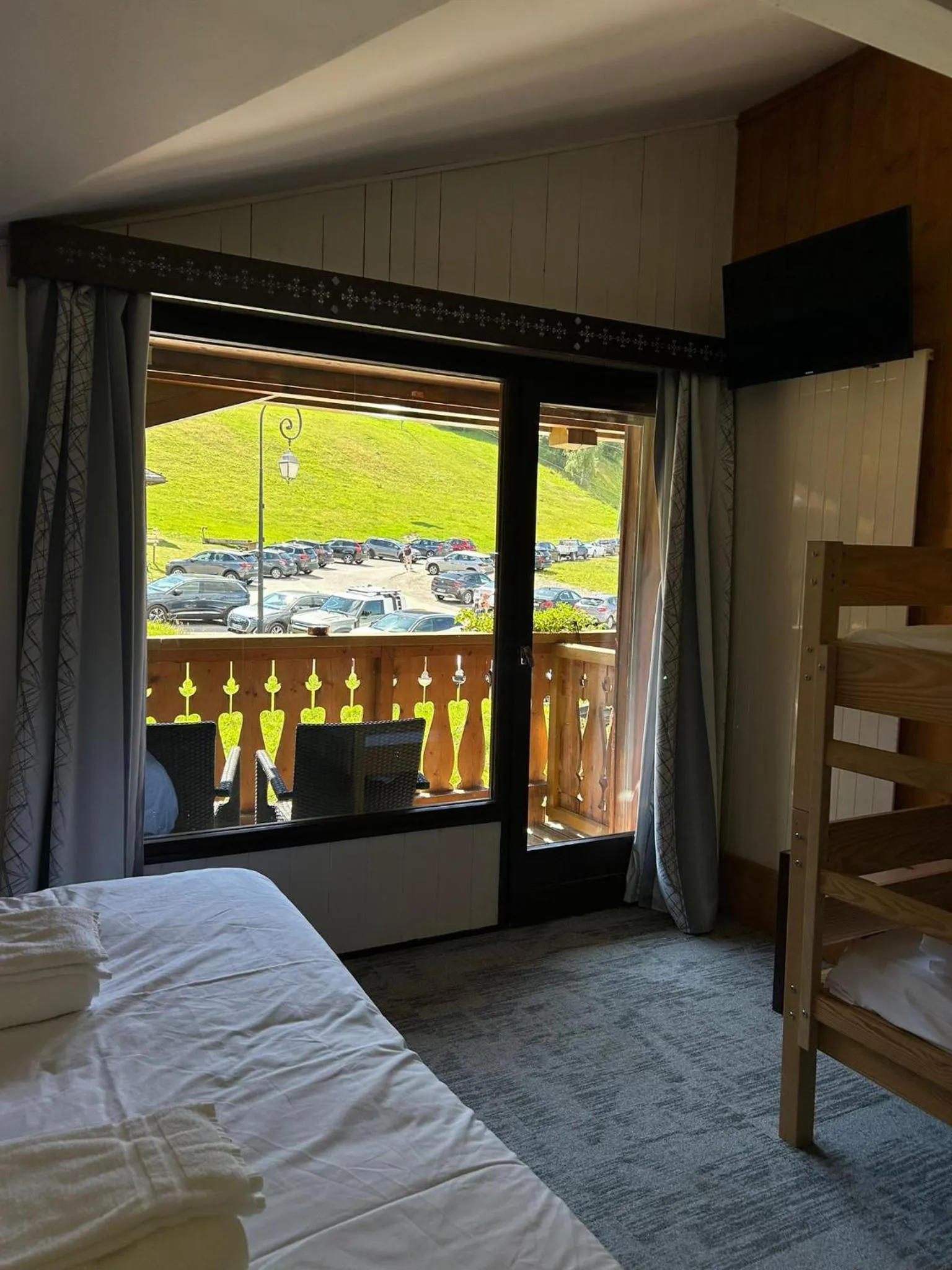 Bed in Hôtel Arbois Bettex