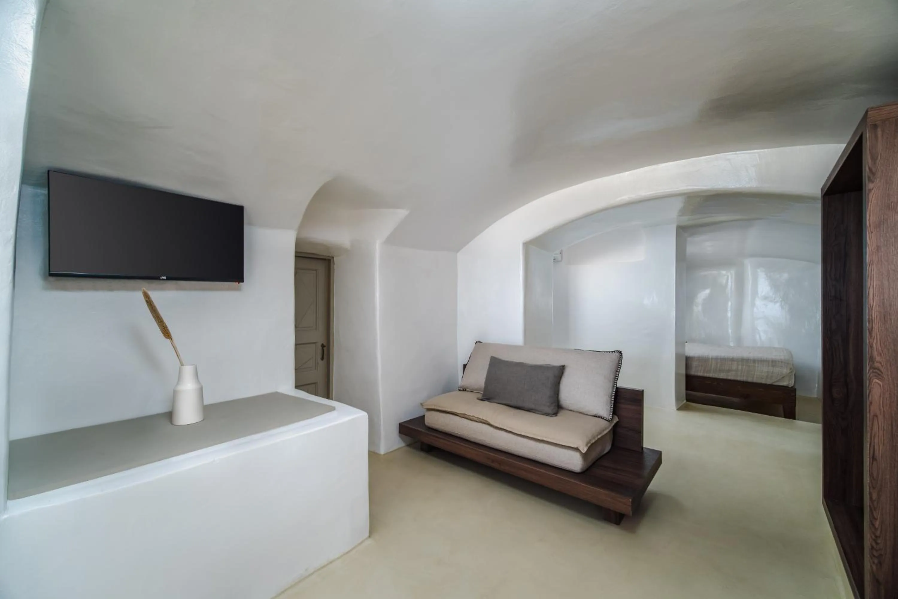 Living room in Phaos 1870, A restored Winery