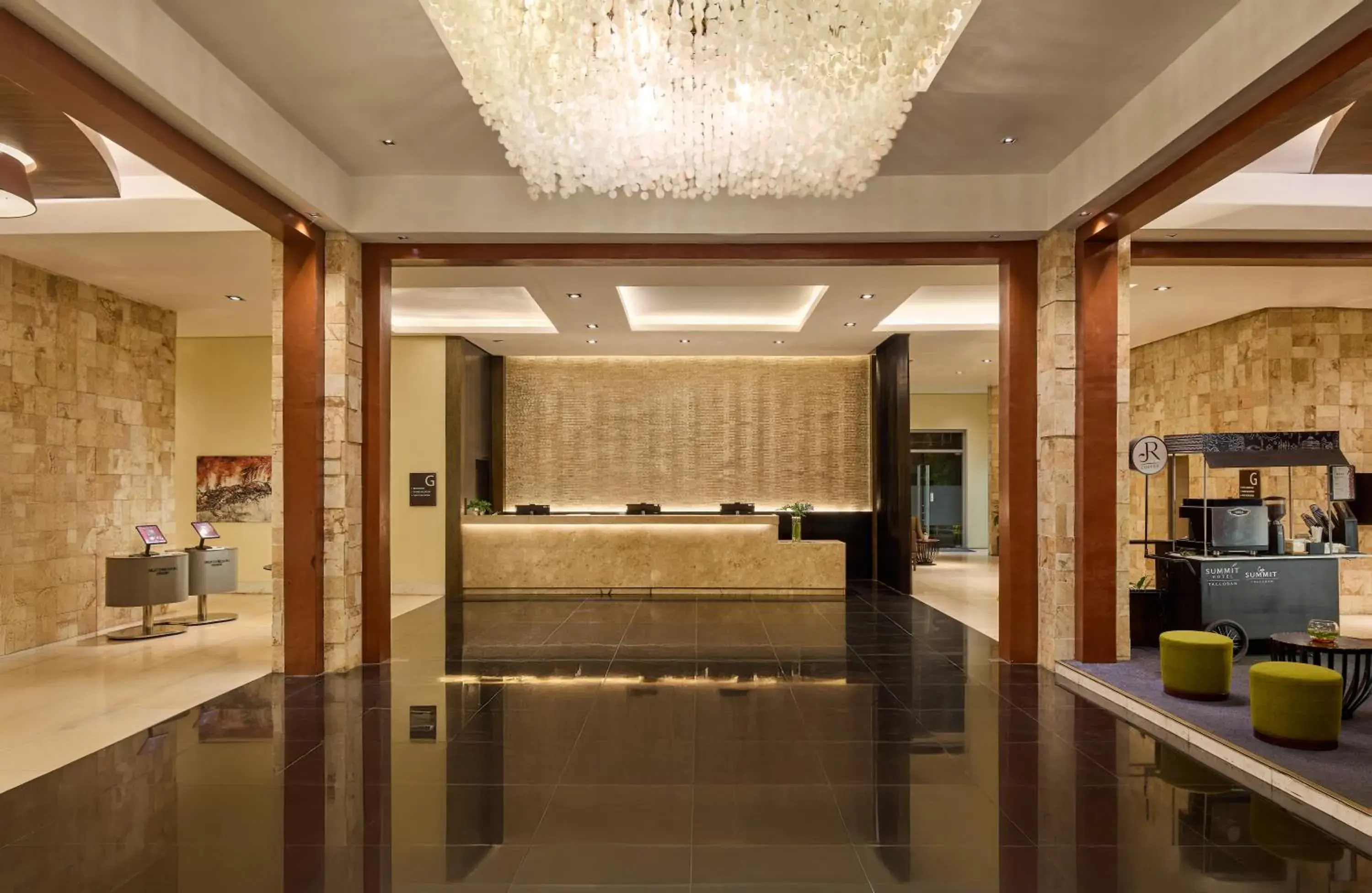 Lobby or reception, Bed in Summit Hotel Tacloban Lobby or reception, Bed in Summit Hotel Tacloban