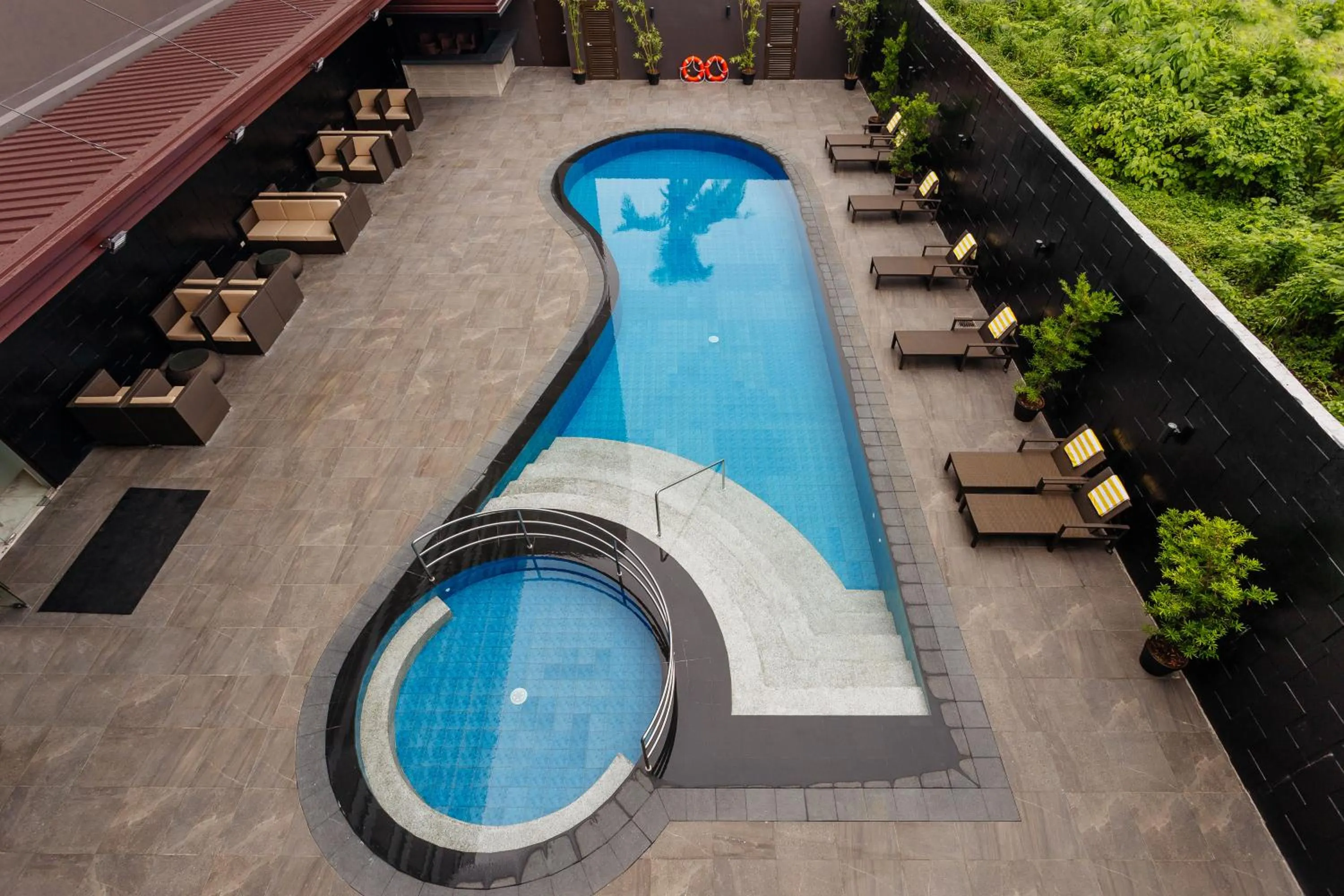 Pool view in Summit Hotel Tacloban