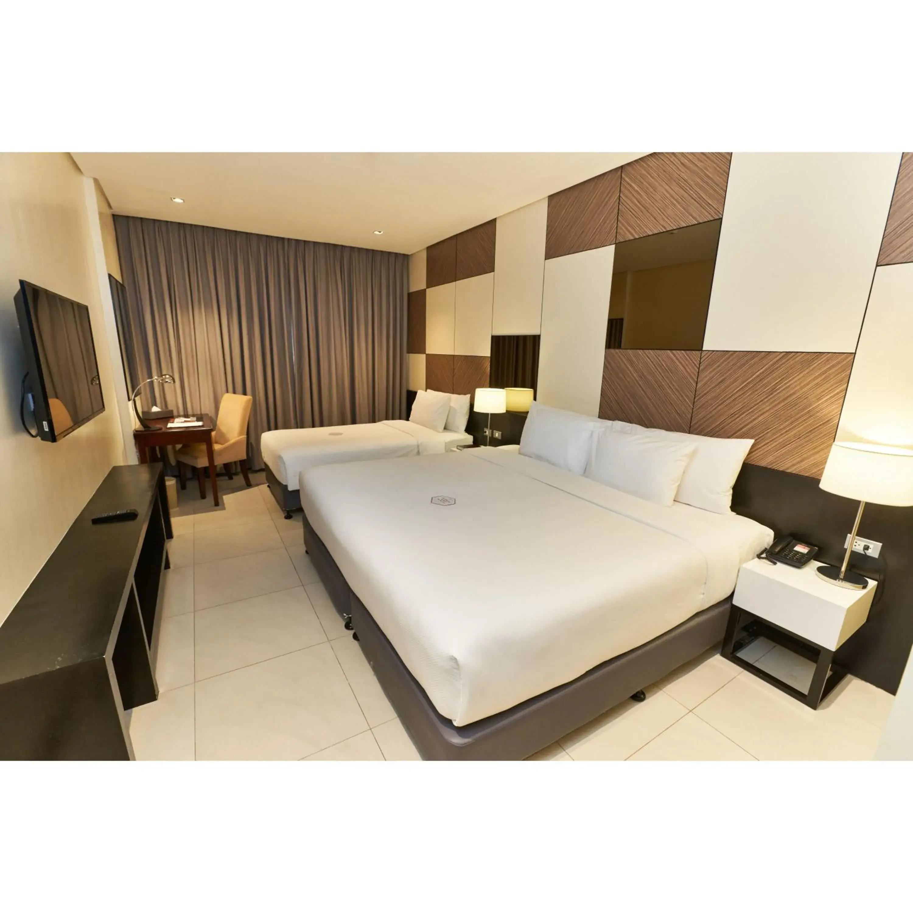 Bed in Summit Hotel Tacloban Bed in Summit Hotel Tacloban