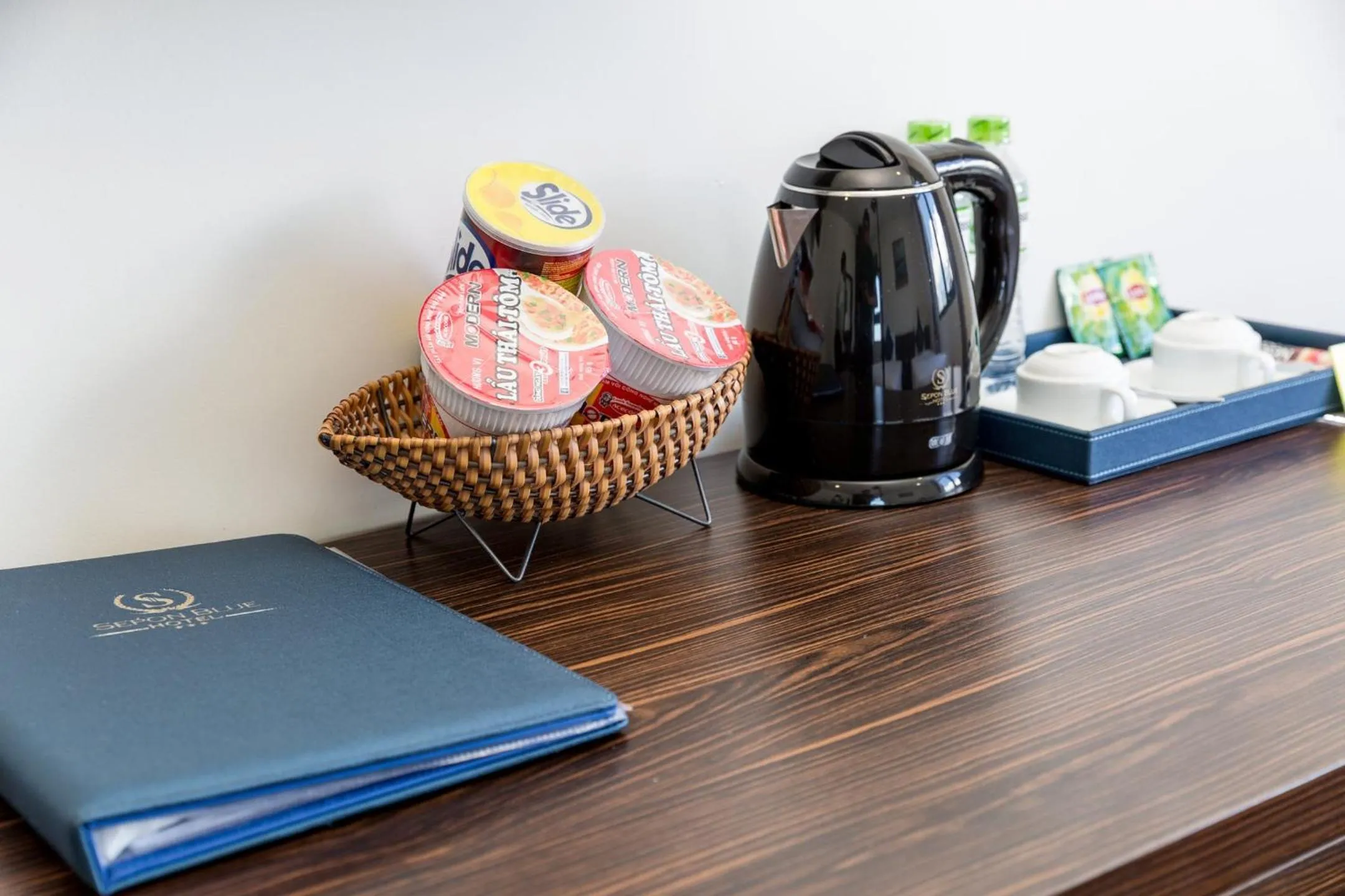 Coffee/tea facilities in Sepon Blue Hotel