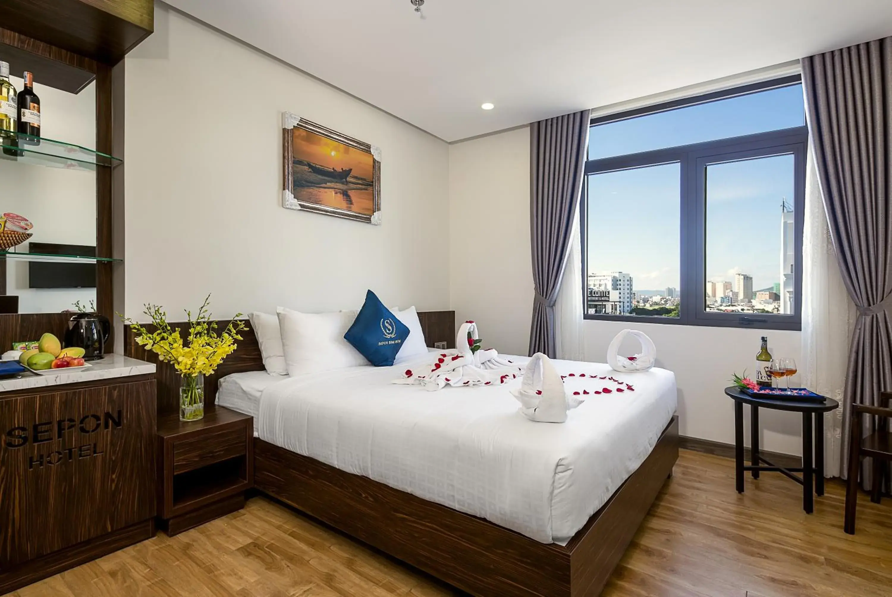 Bed in Sepon Blue Hotel Bed in Sepon Blue Hotel