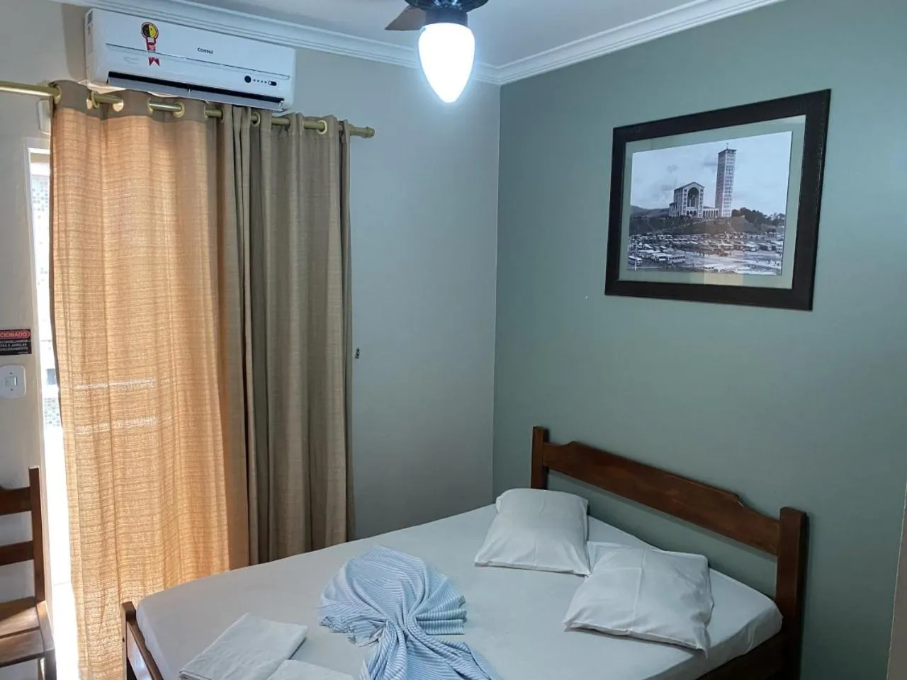 TV and multimedia, Bed in Colina Park Hotel
