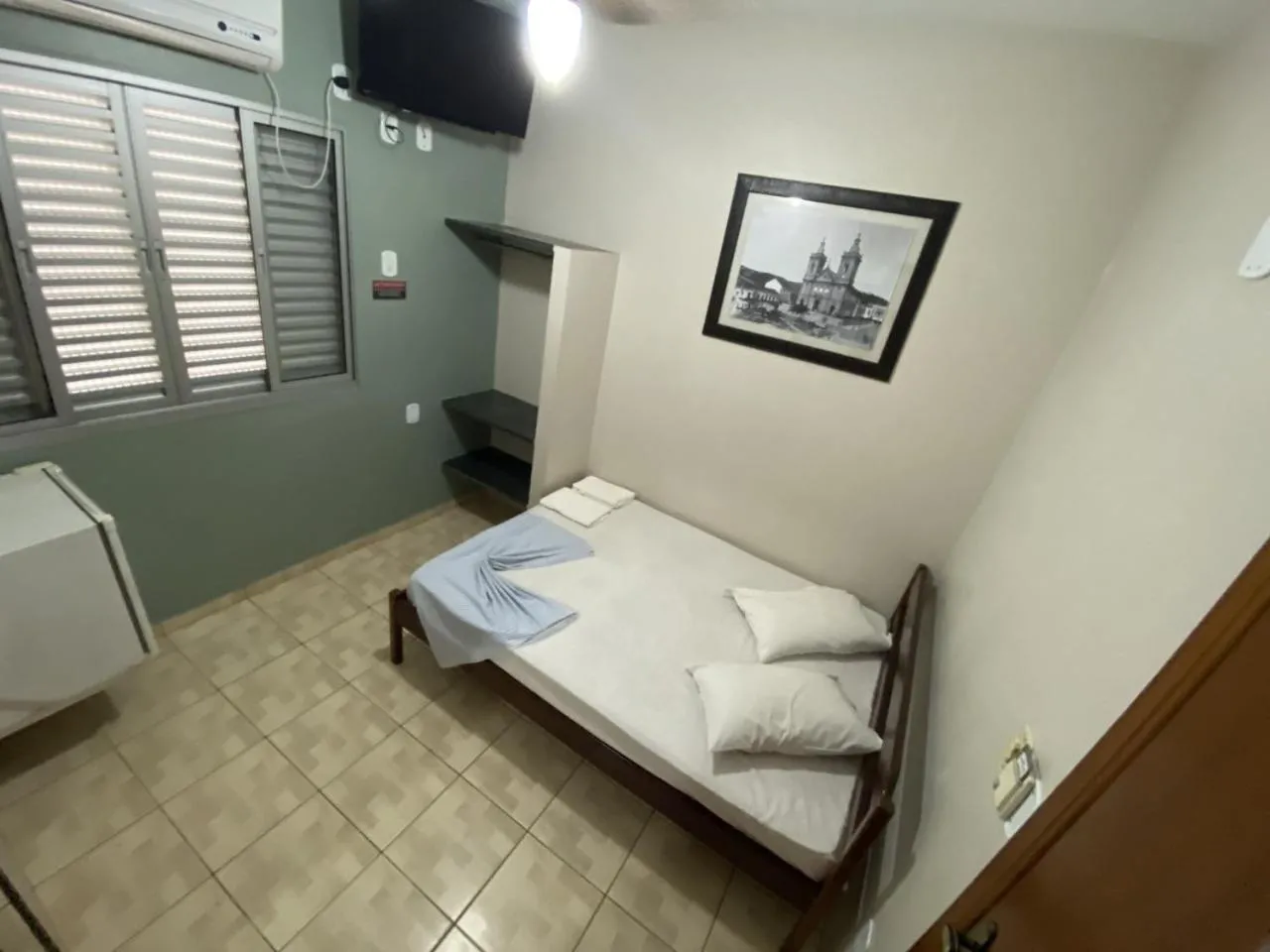 Bed in Colina Park Hotel