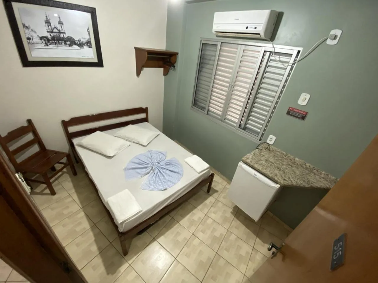 Photo of the whole room, Bed in Colina Park Hotel