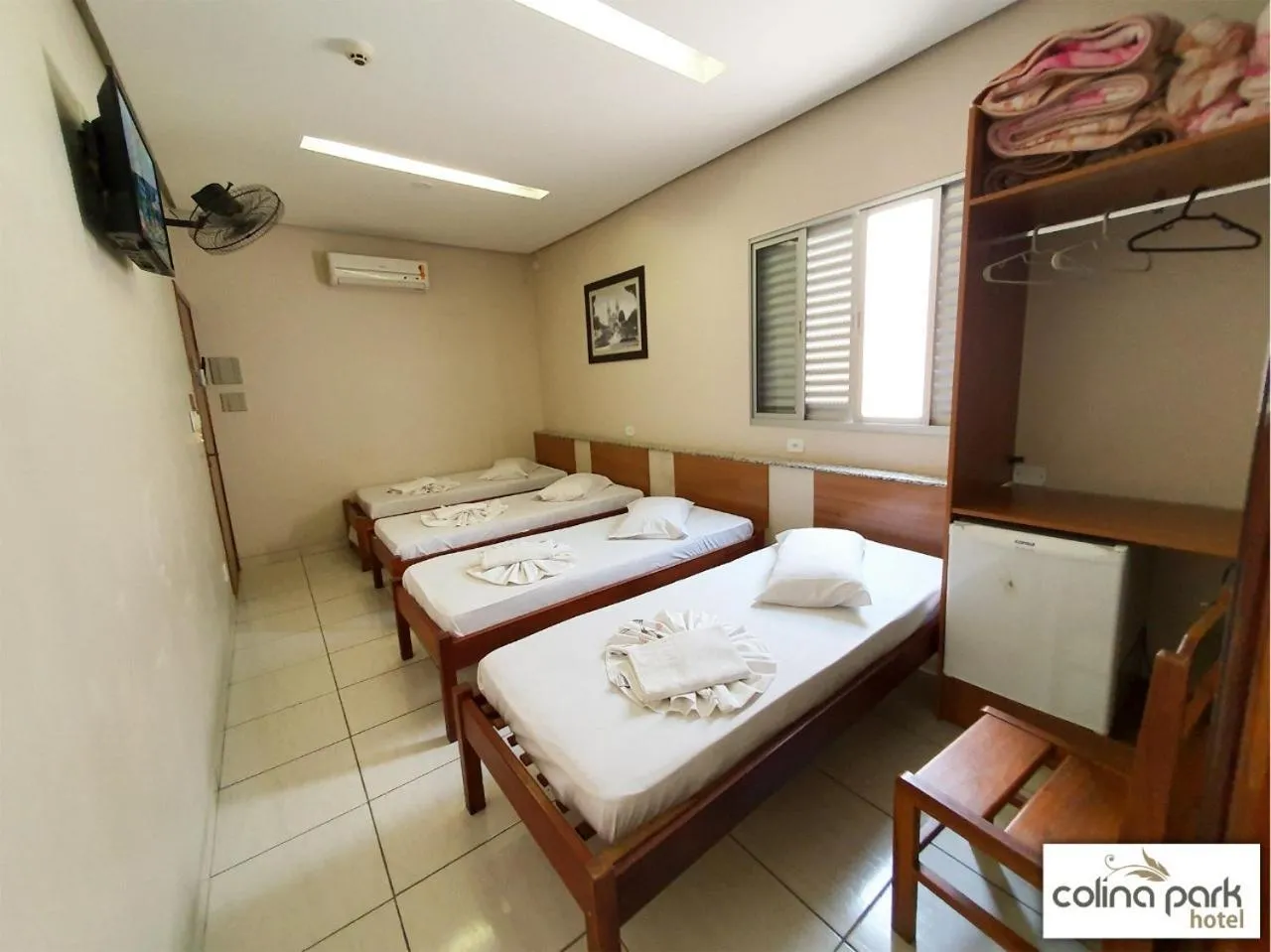 Photo of the whole room, Bed in Colina Park Hotel