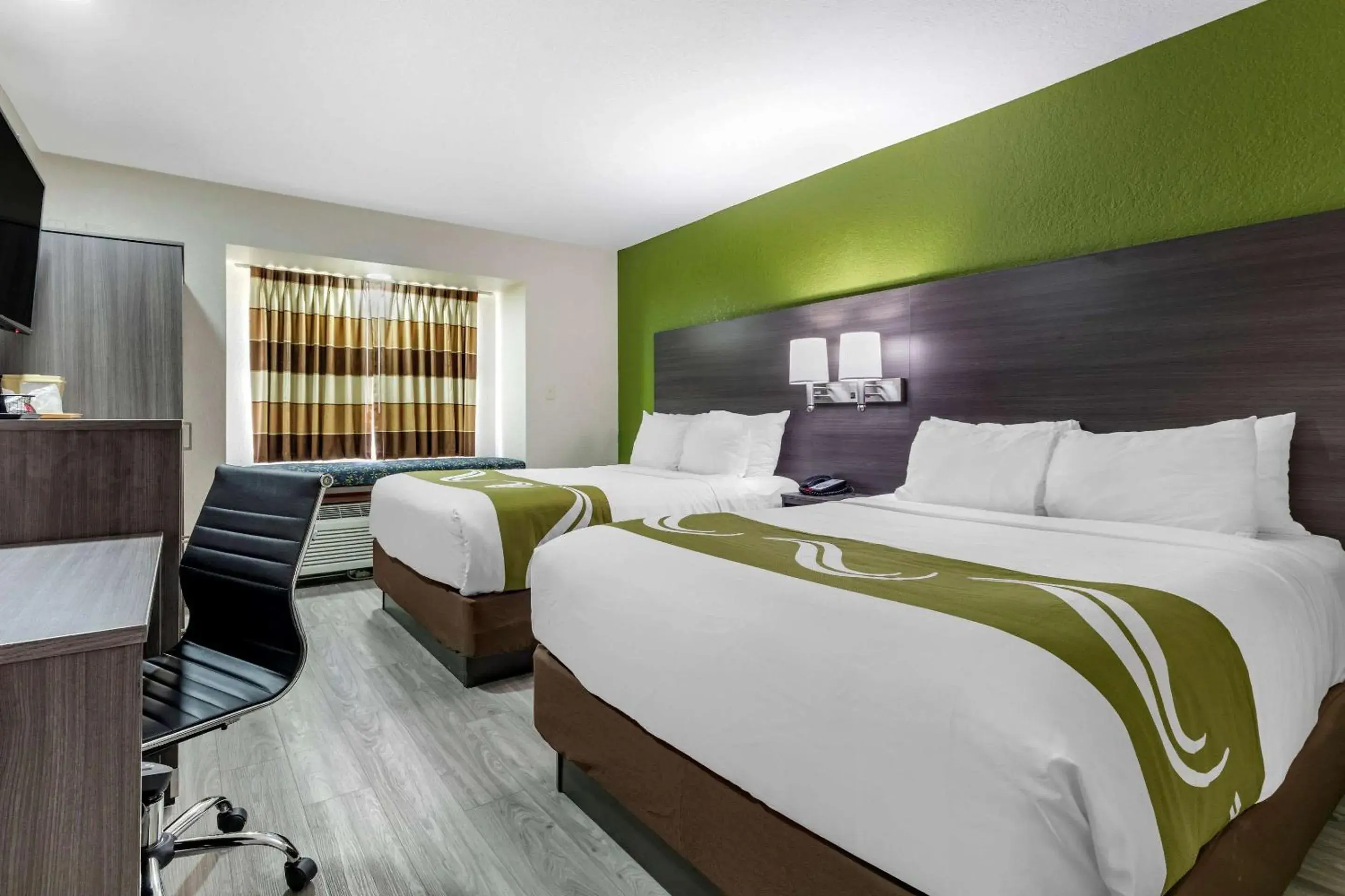 Photo of the whole room, Bed in Quality Inn & Suites Longview I-20 Photo of the whole room, Bed in Quality Inn & Suites Longview I-20