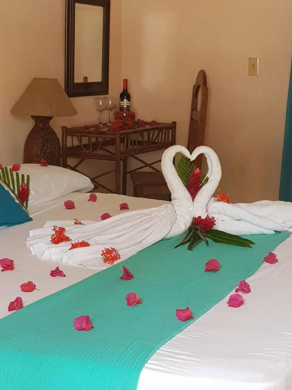 Bed in Samara Beach Hotel