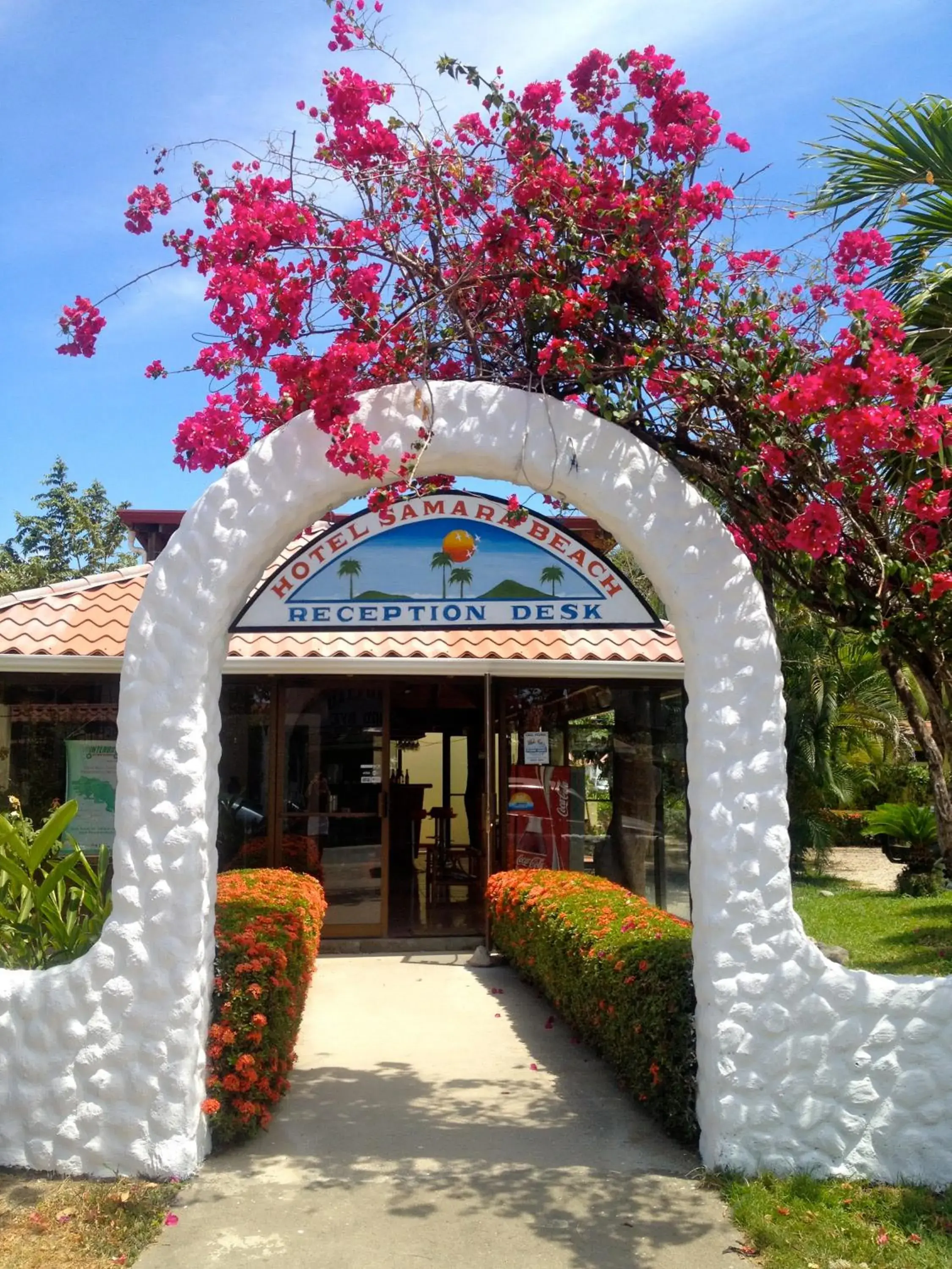 Facade/entrance in Samara Beach Hotel Facade/entrance in Samara Beach Hotel