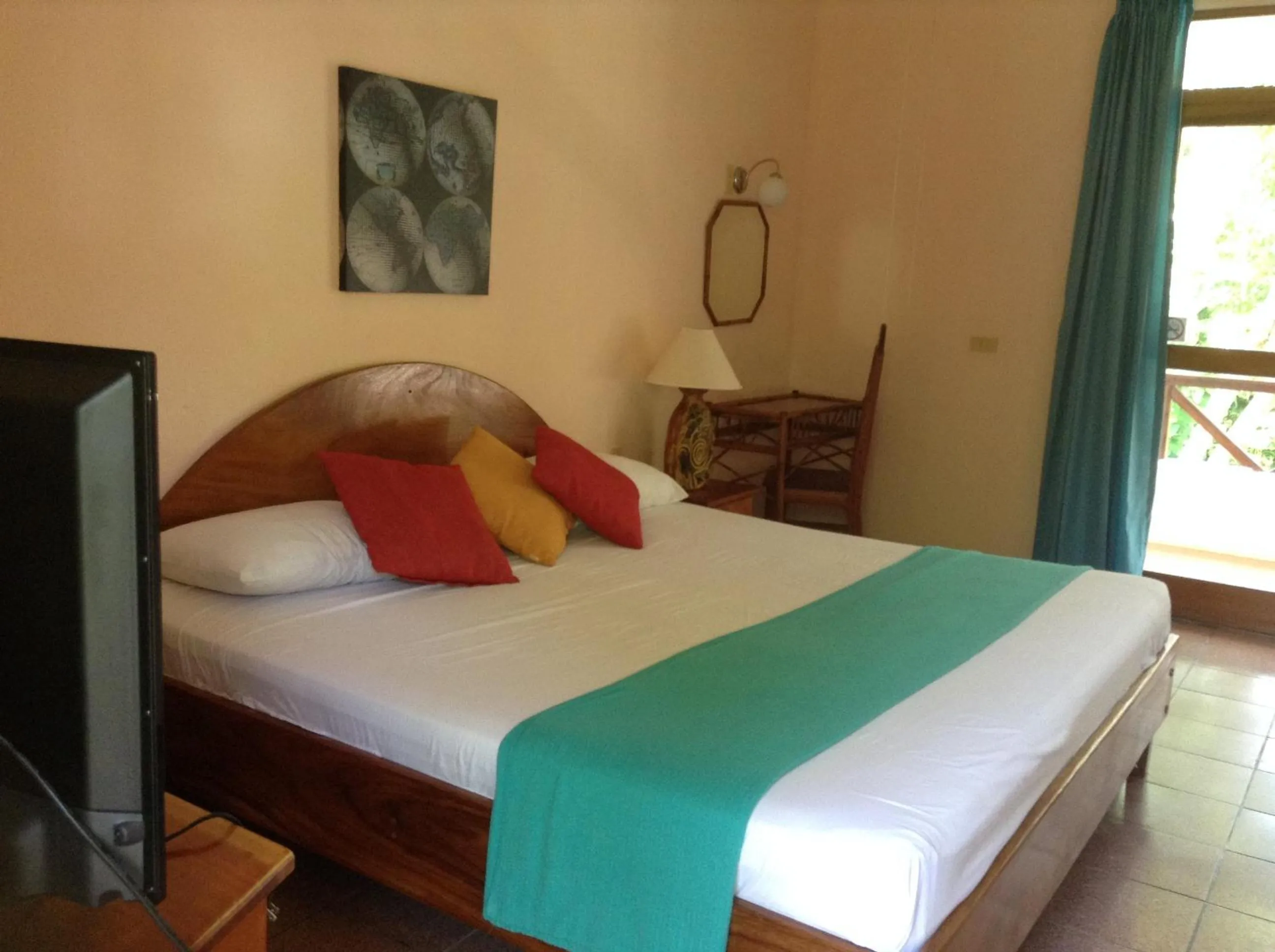 Bed in Samara Beach Hotel