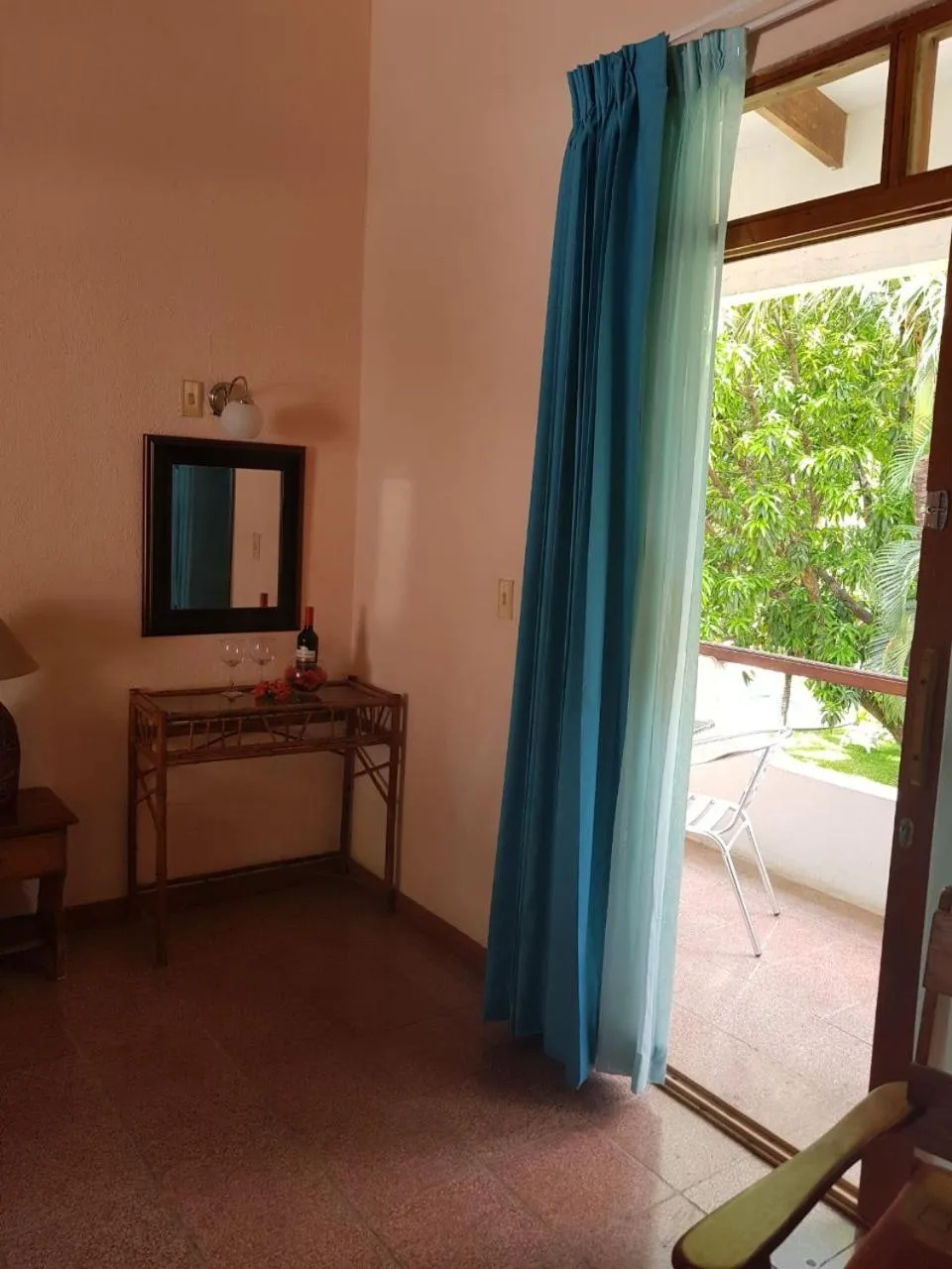 TV and multimedia in Samara Beach Hotel