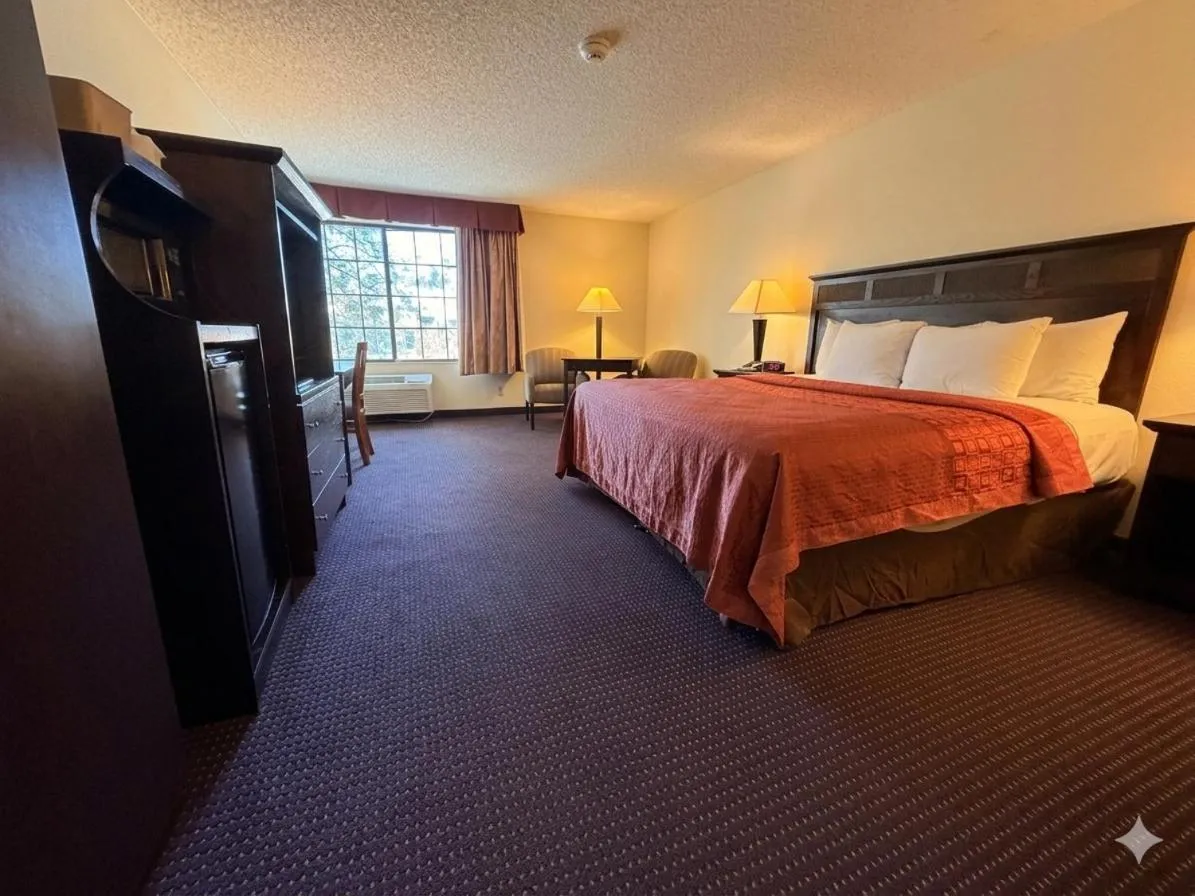 Bed in Inn of Lompoc