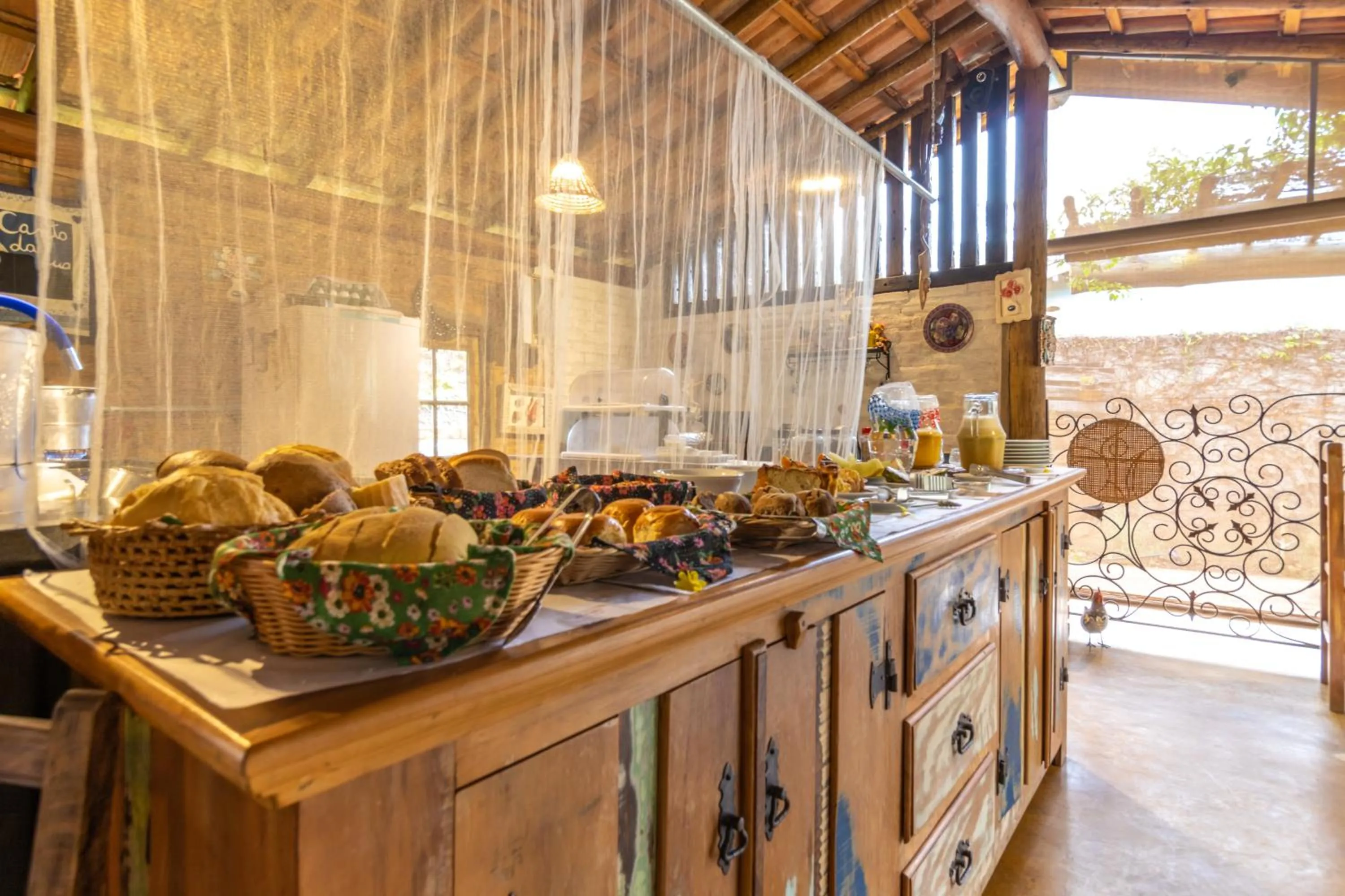 Food and drinks in Pousada Canto da Lua