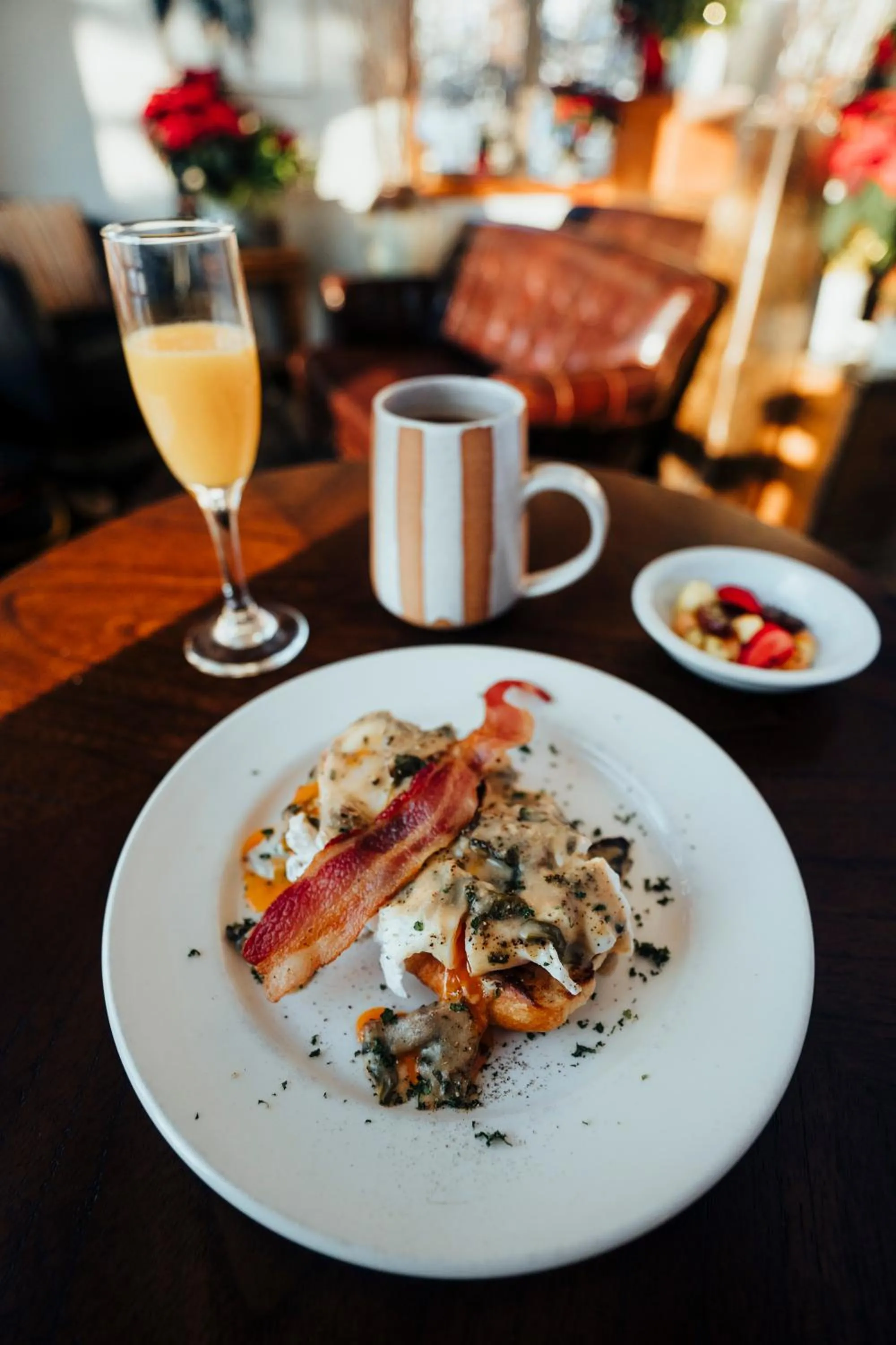 Restaurant/places to eat in A Bear and Bison Country Inn