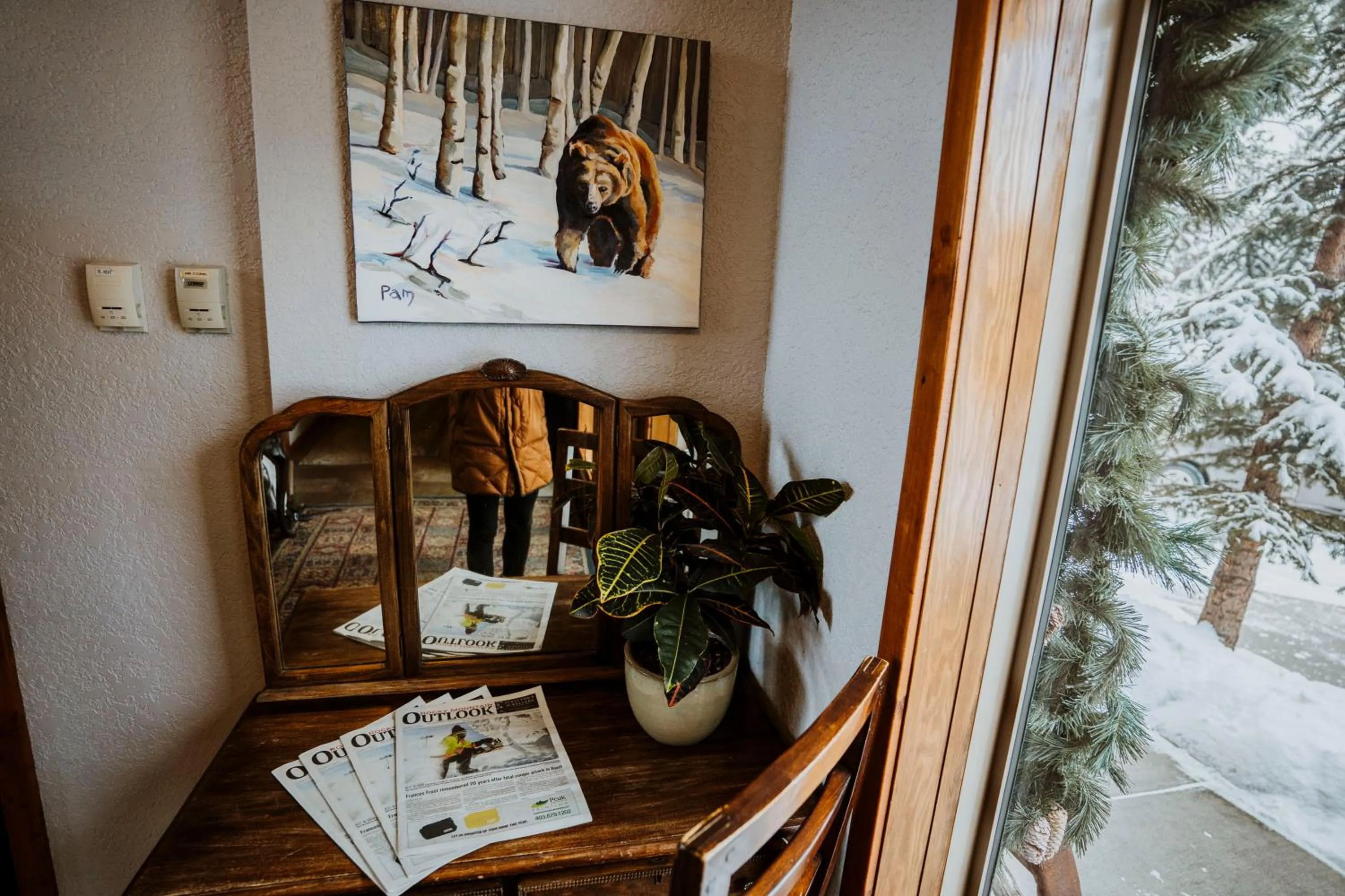 Property building in A Bear and Bison Country Inn