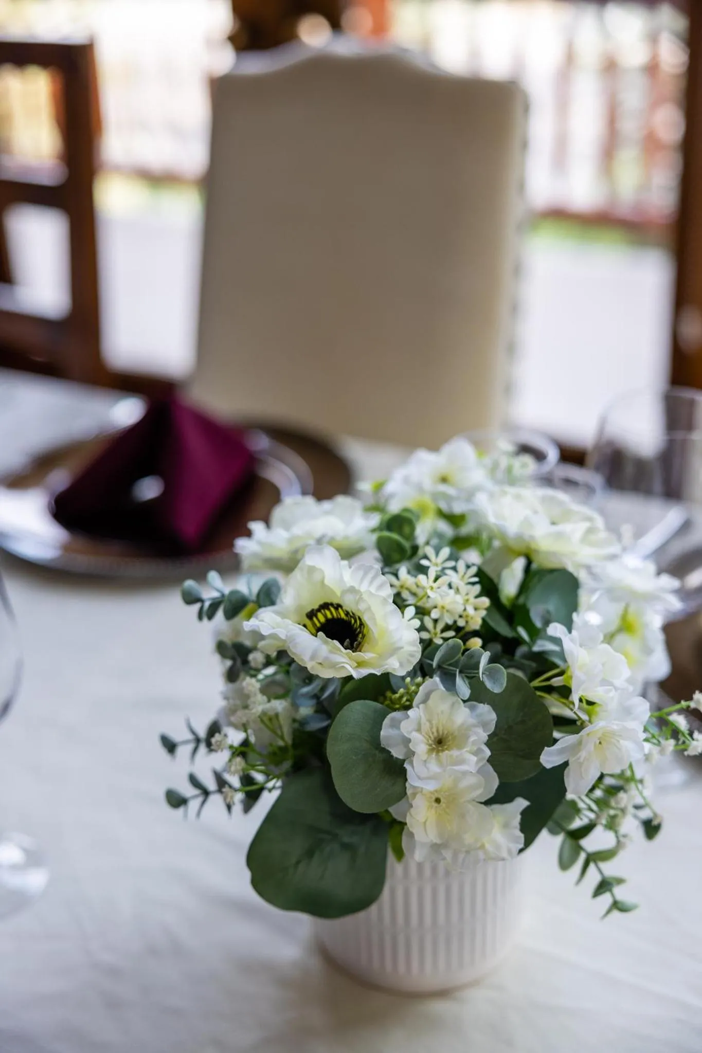 Restaurant/places to eat in A Bear and Bison Country Inn