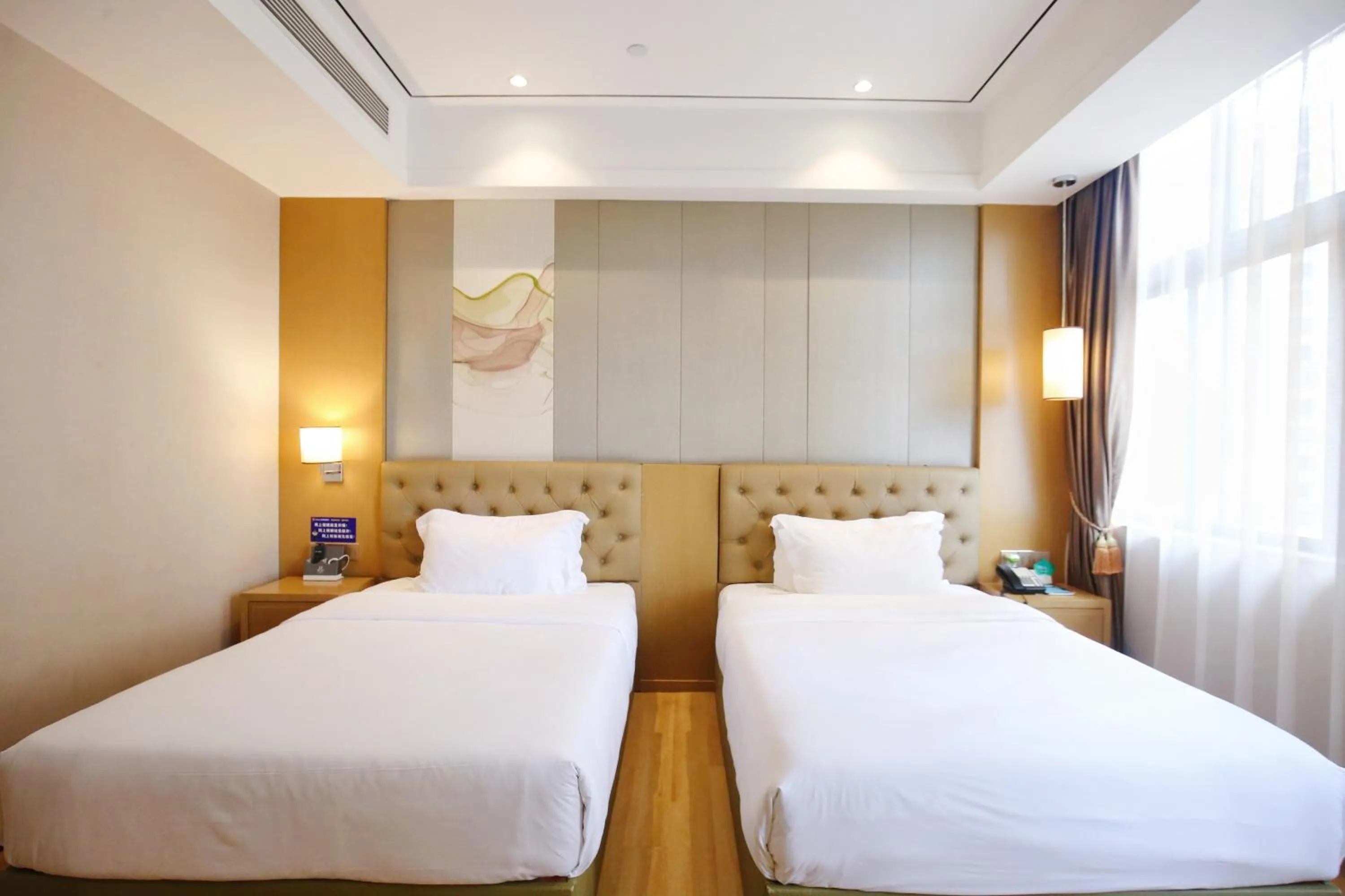 Bed in Taishan He Style Hotel