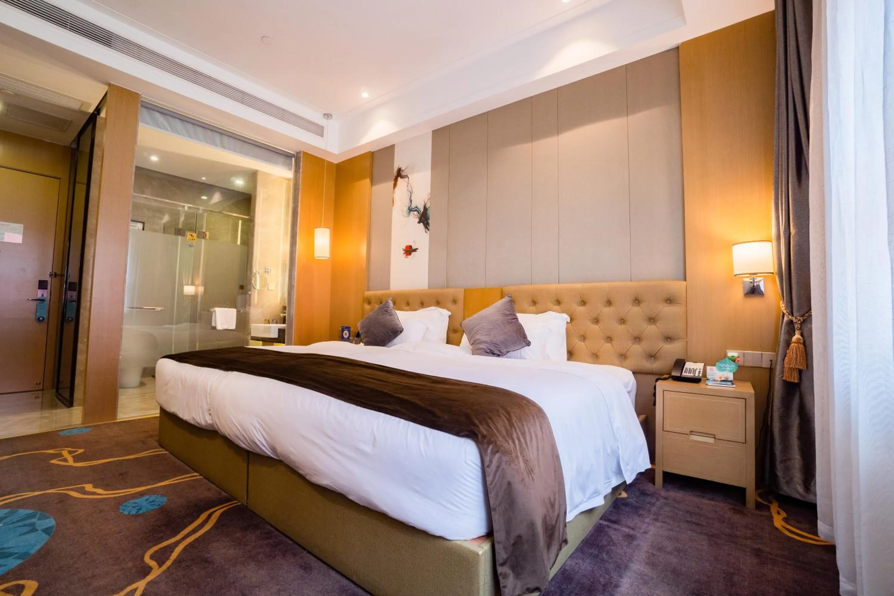 Bed in Taishan He Style Hotel