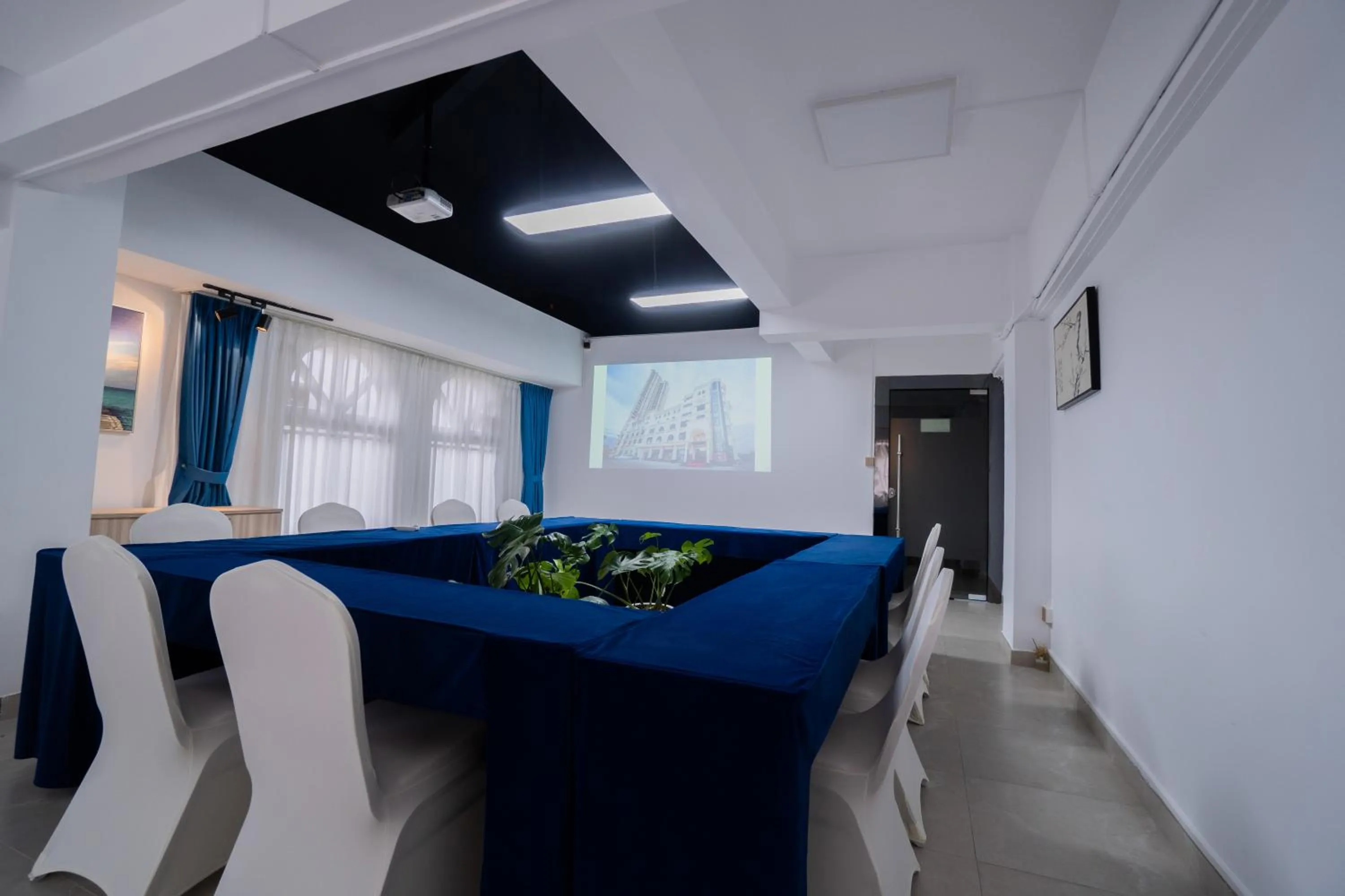 Meeting/conference room in Taishan He Style Hotel